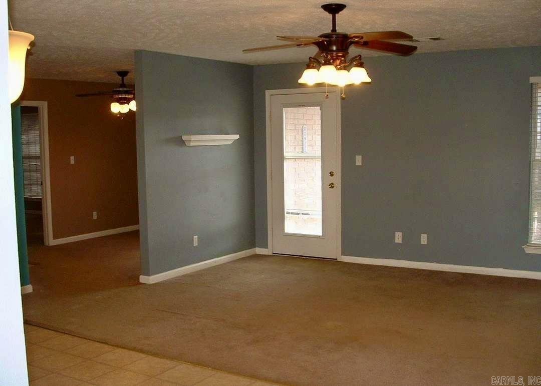 2705  makenzie  Conway, AR