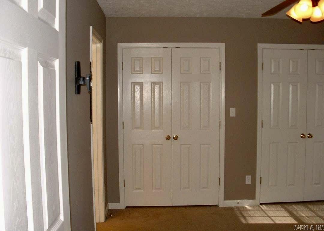 2705  makenzie  Conway, AR