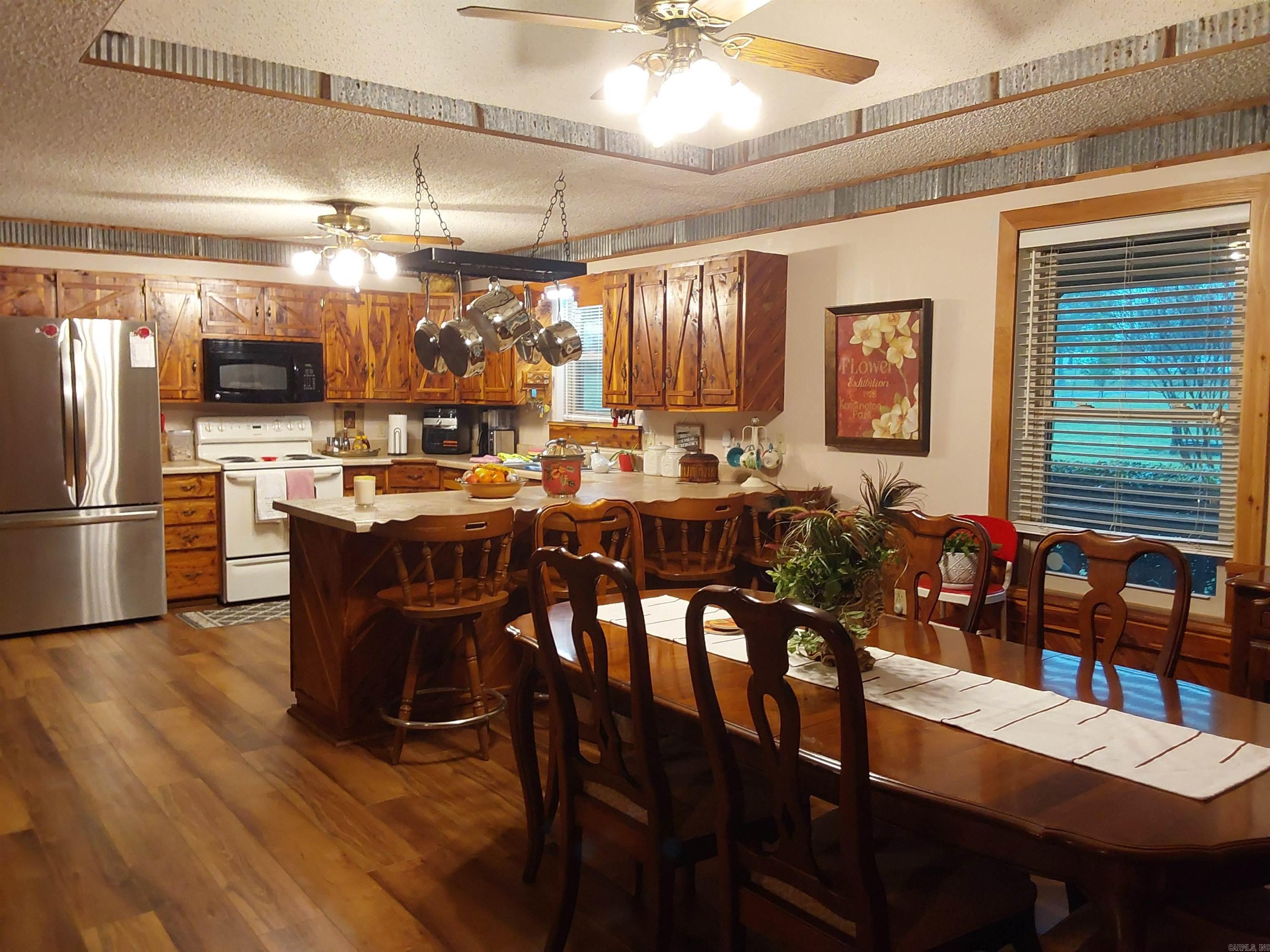 638  Highway 25 N  Guy, AR
