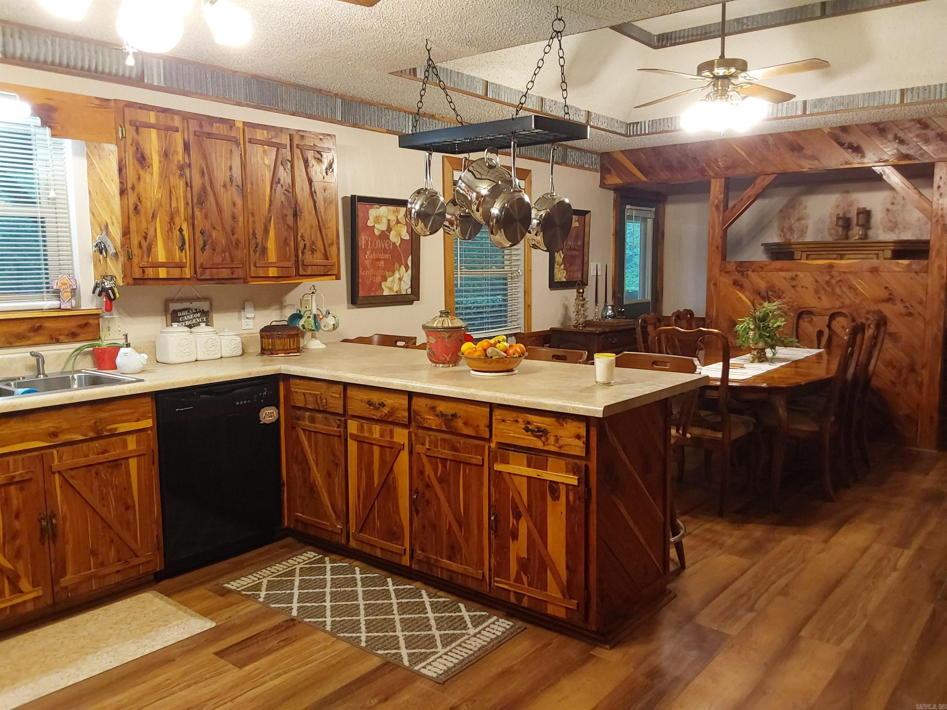 638  Highway 25 N  Guy, AR