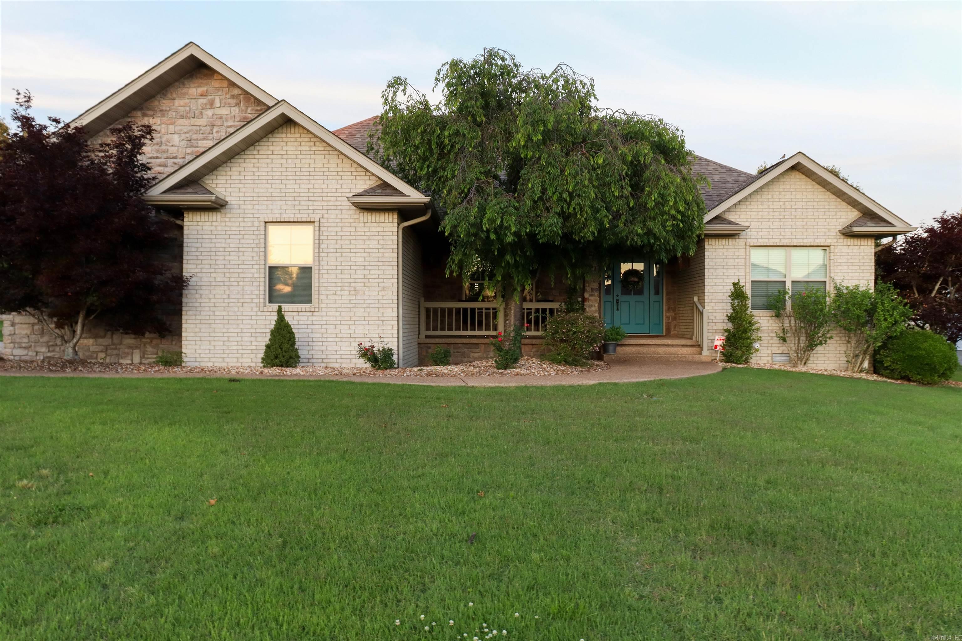 95  Olympic Dr  Mountain Home, AR