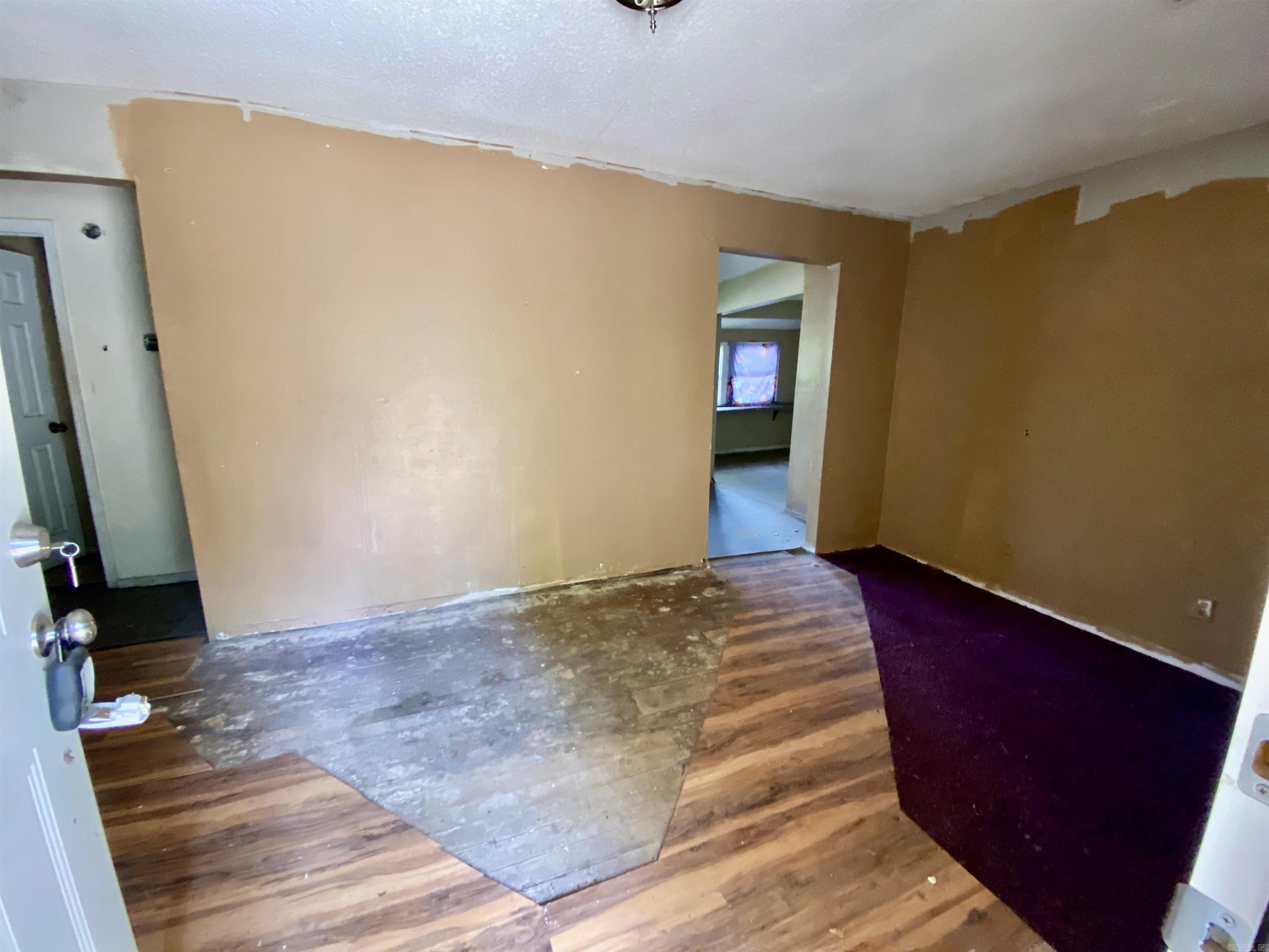 111  Shadow  Hot Springs, AR