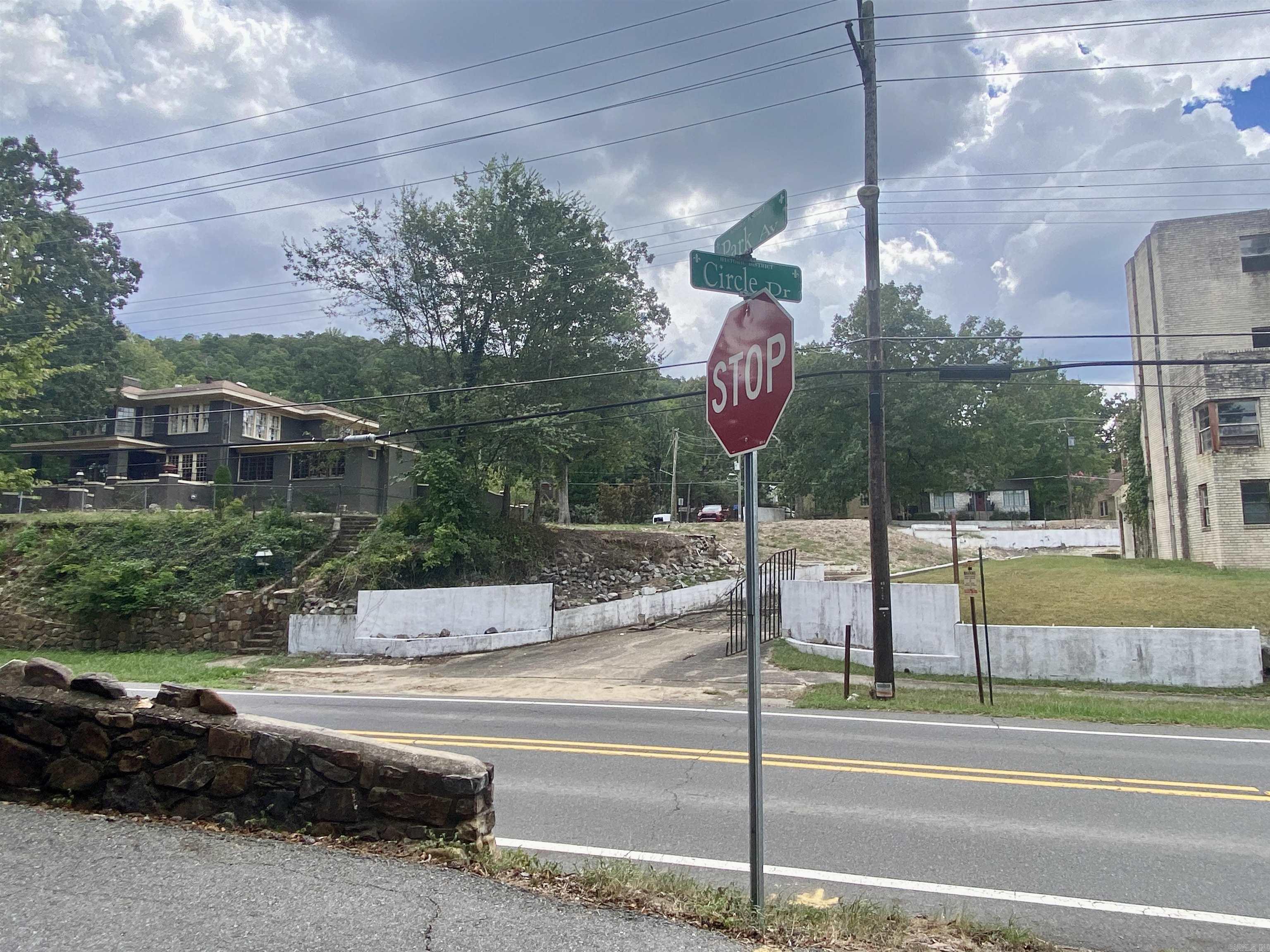 1104  park  Hot Springs, AR
