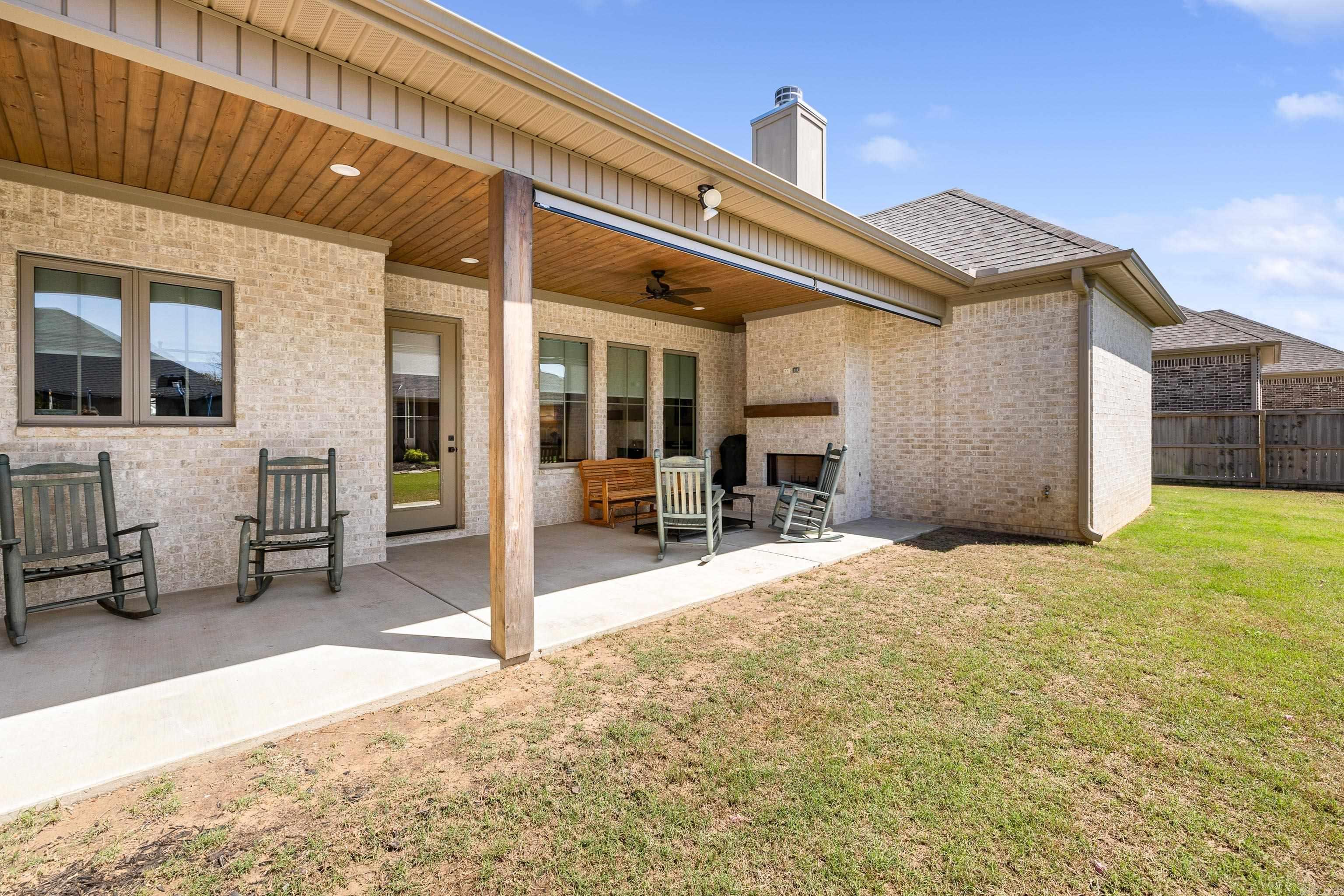 801 Nature Way Benton, AR 72019