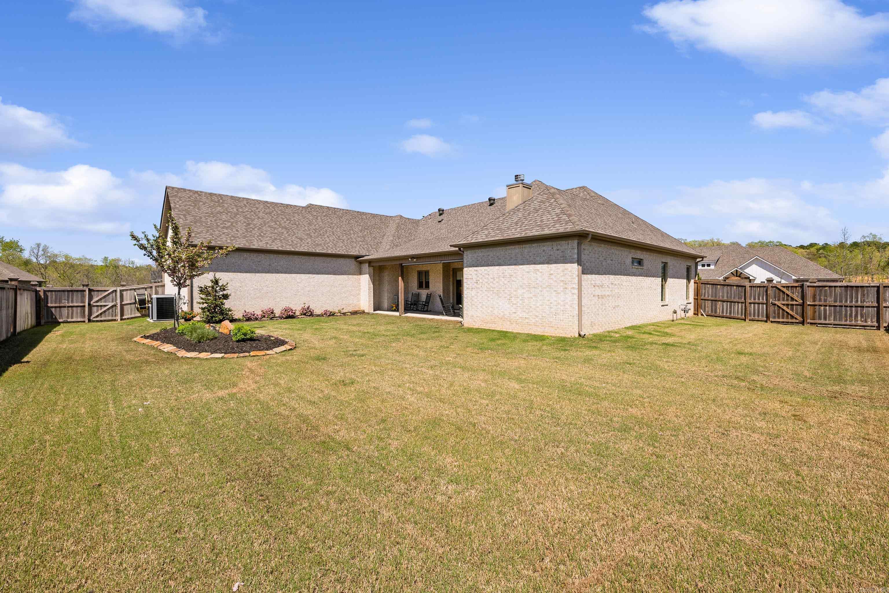 801 Nature Way Benton, AR 72019