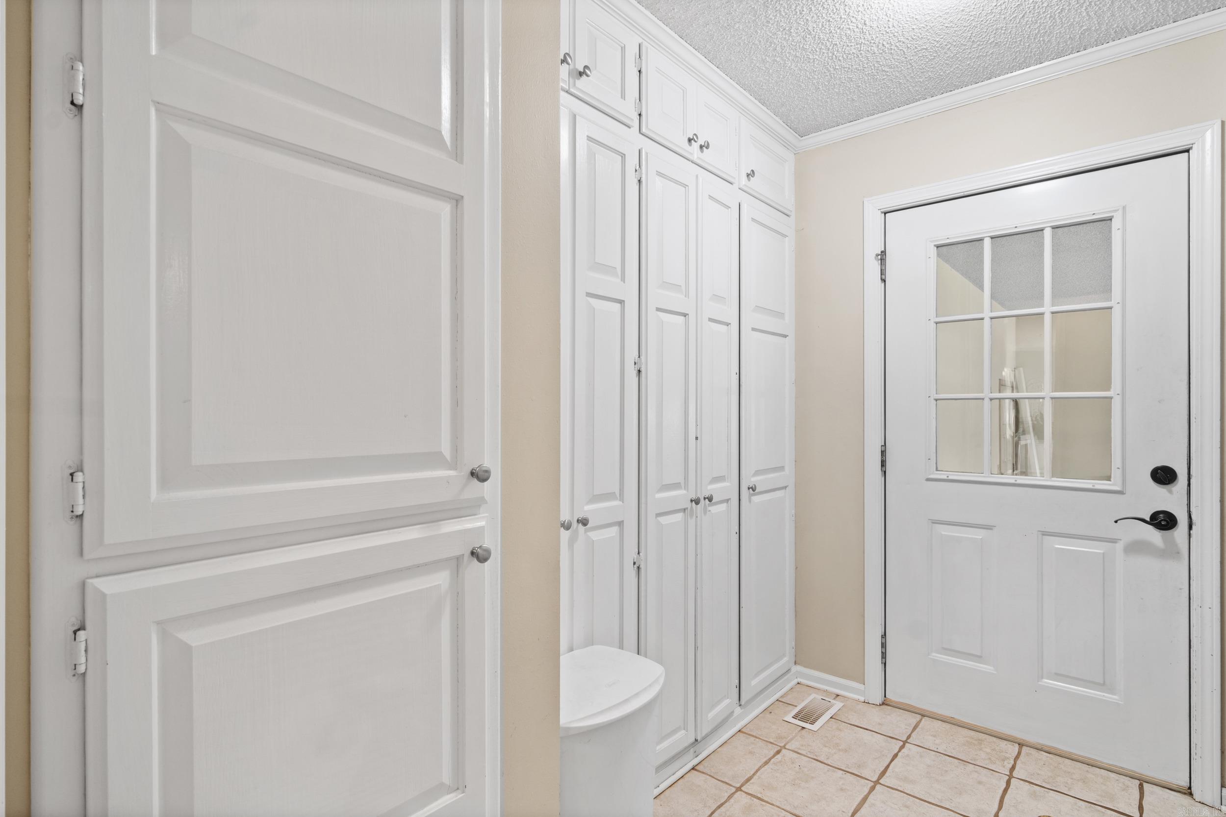 100 River Oaks Boulevard Searcy, AR 72143