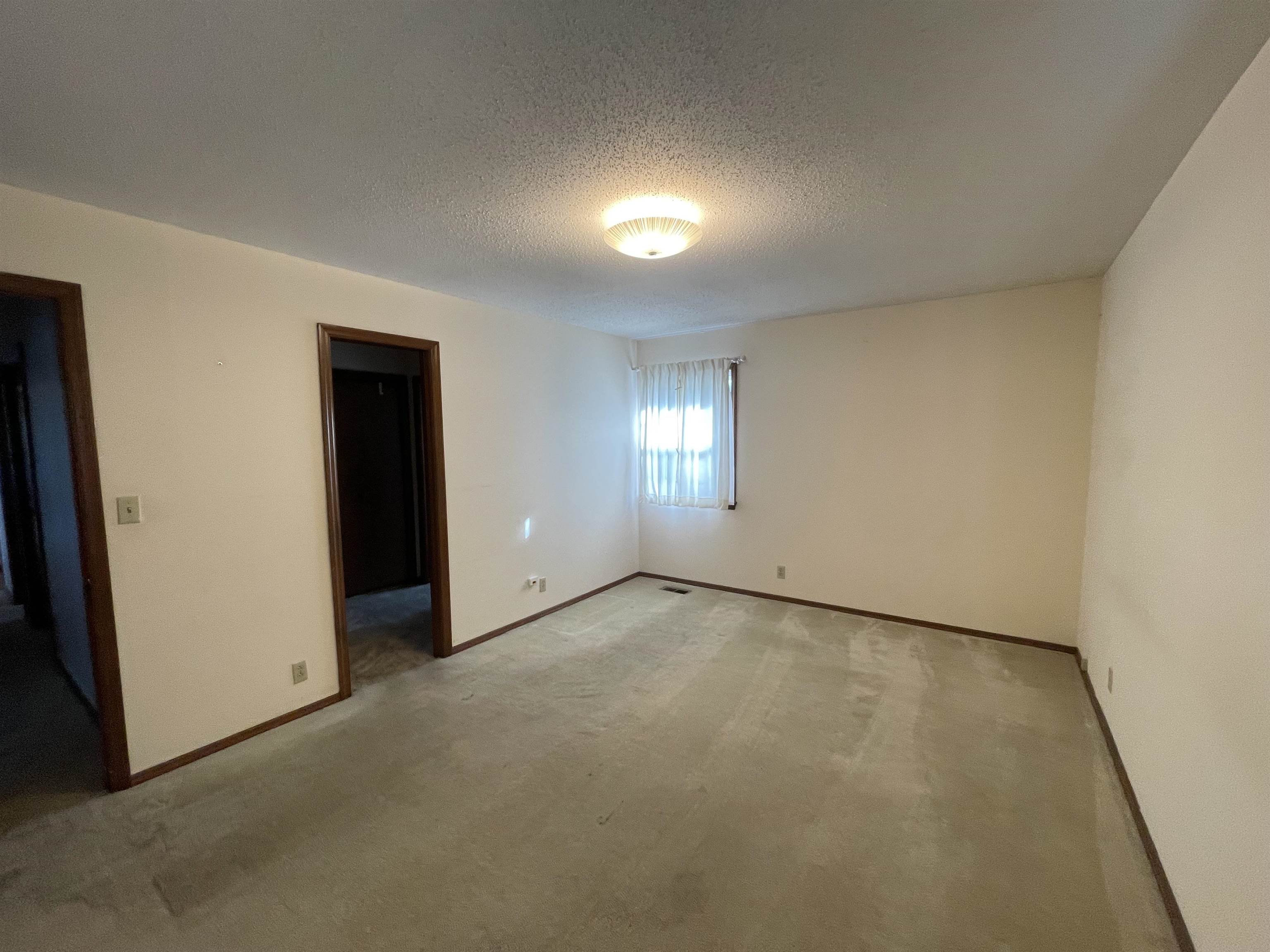 15  Briarwood  Clarksville City, AR