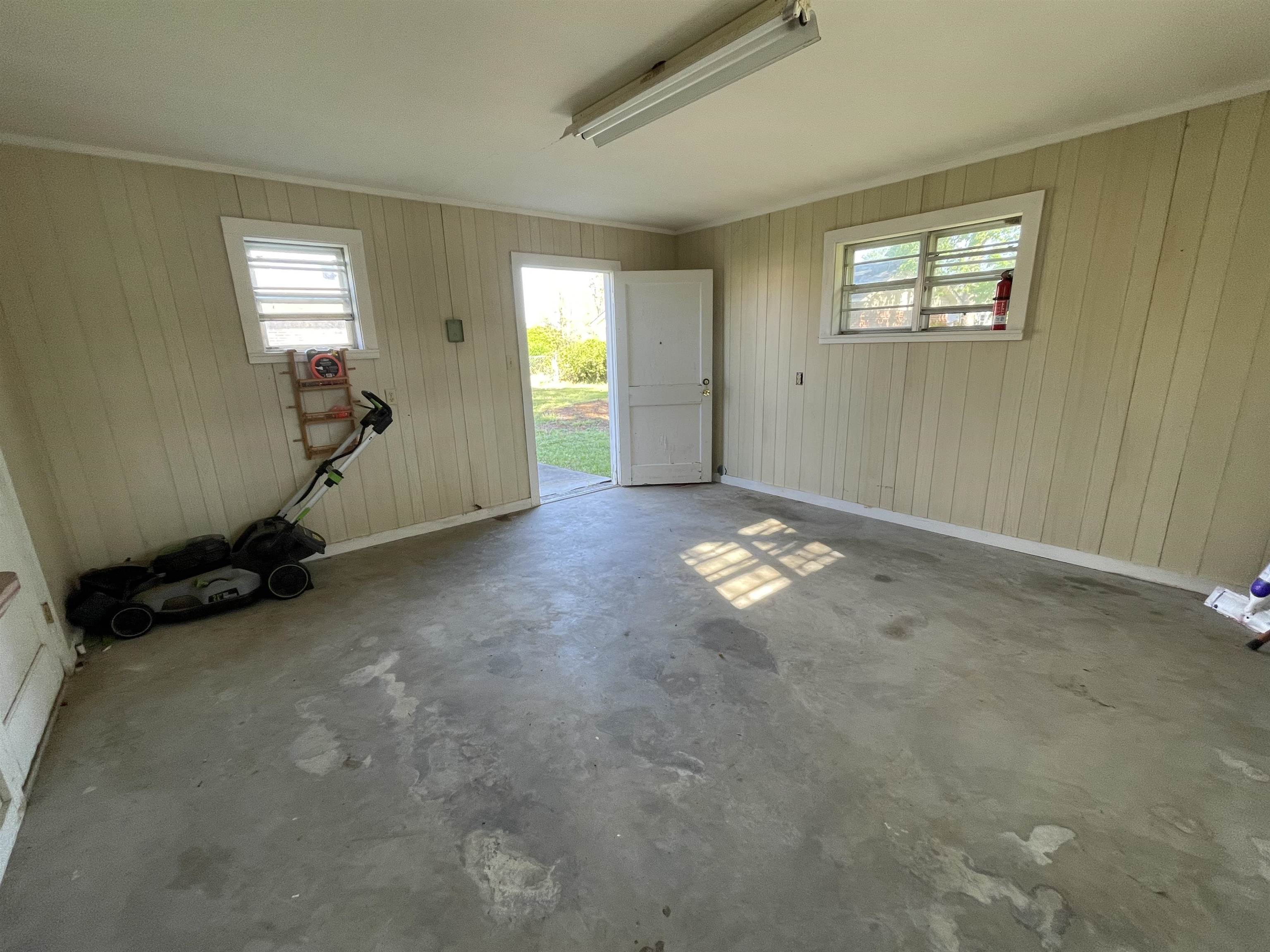 15  Briarwood  Clarksville City, AR