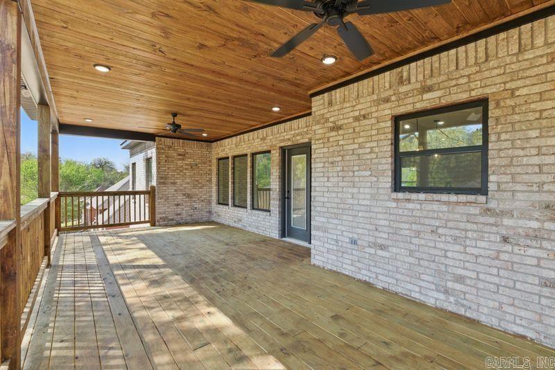 132  Lombard  Hot Springs, AR