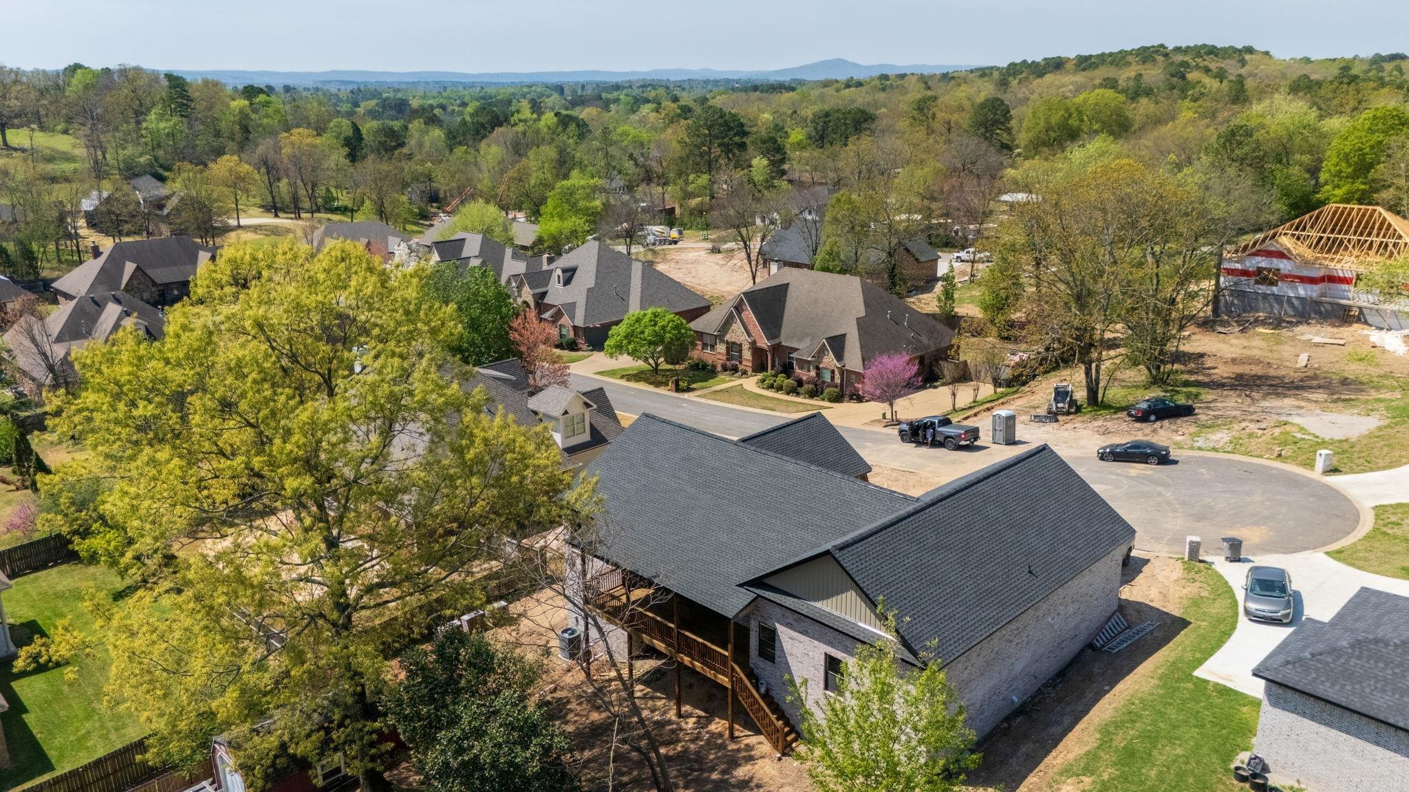 132  Lombard  Hot Springs, AR