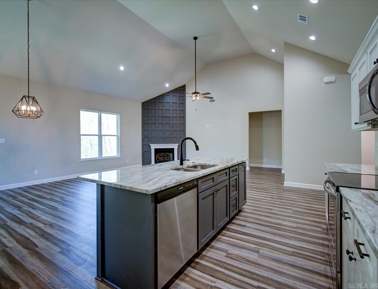 341  Diamondhead  Hot Springs, AR