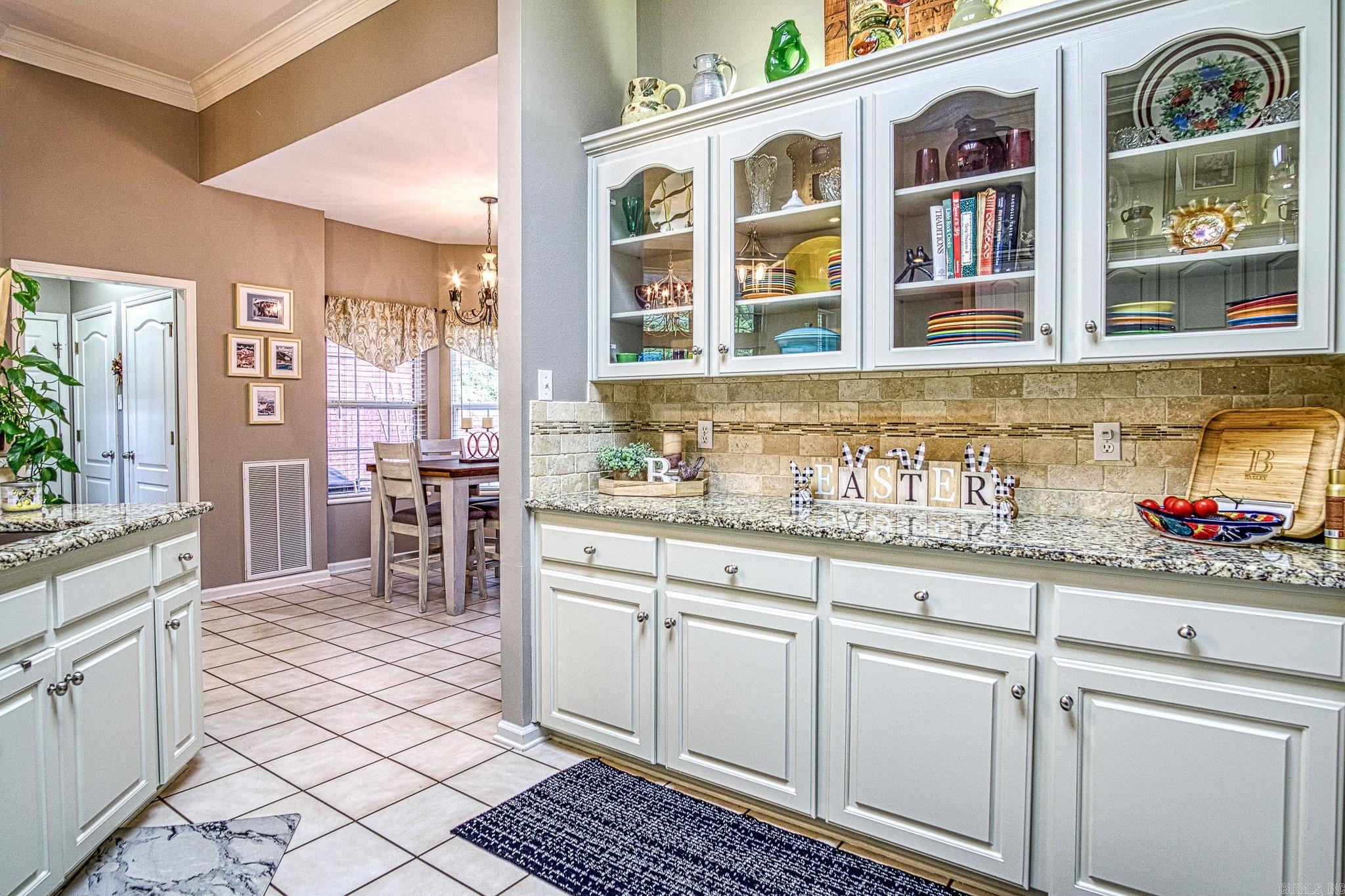 605  Miller  Benton, AR