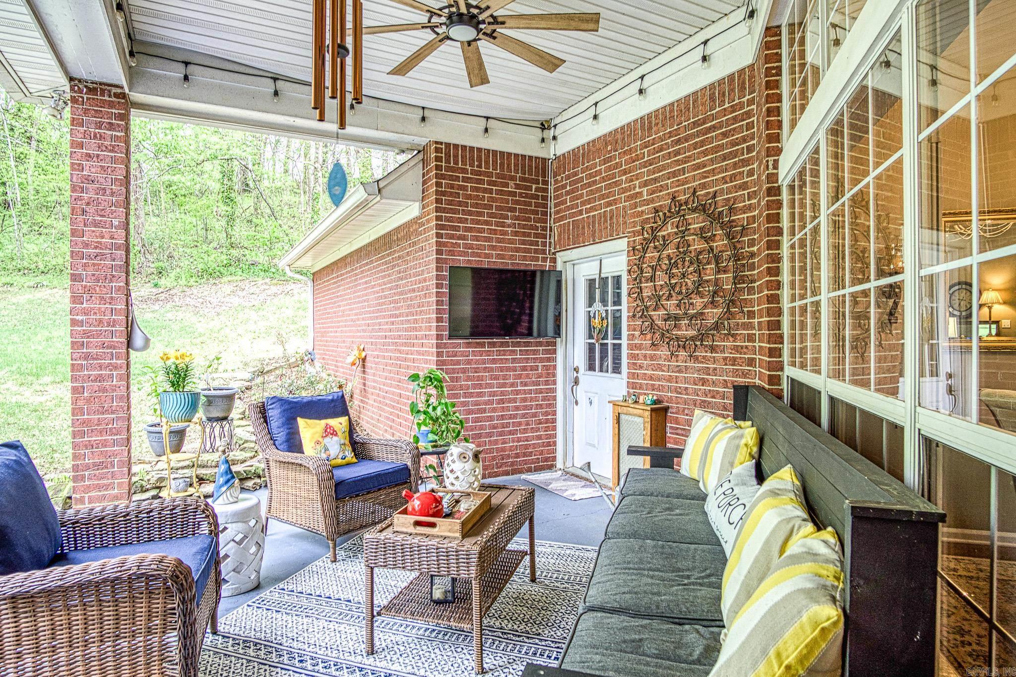 605  Miller  Benton, AR