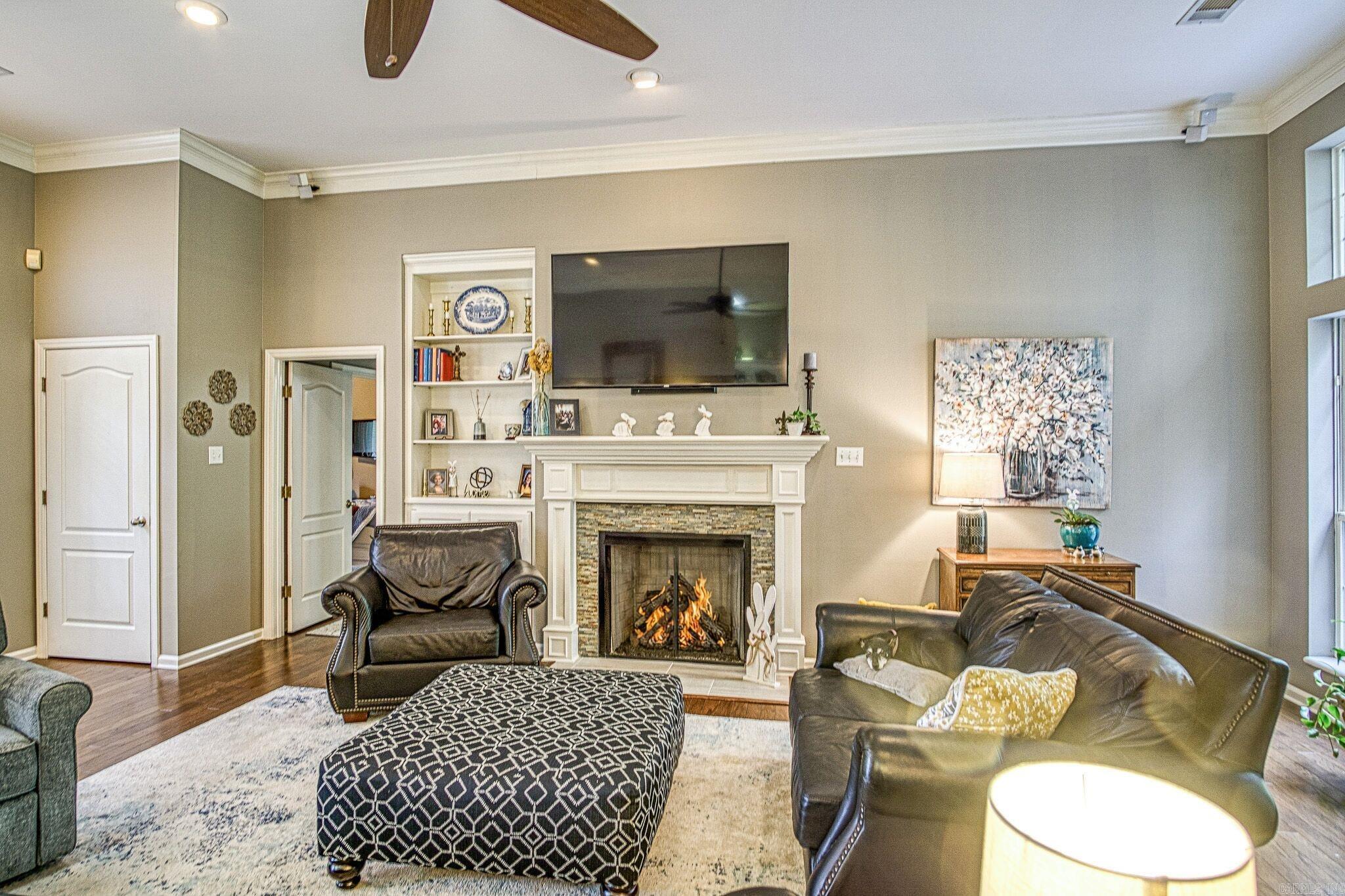 605  Miller  Benton, AR