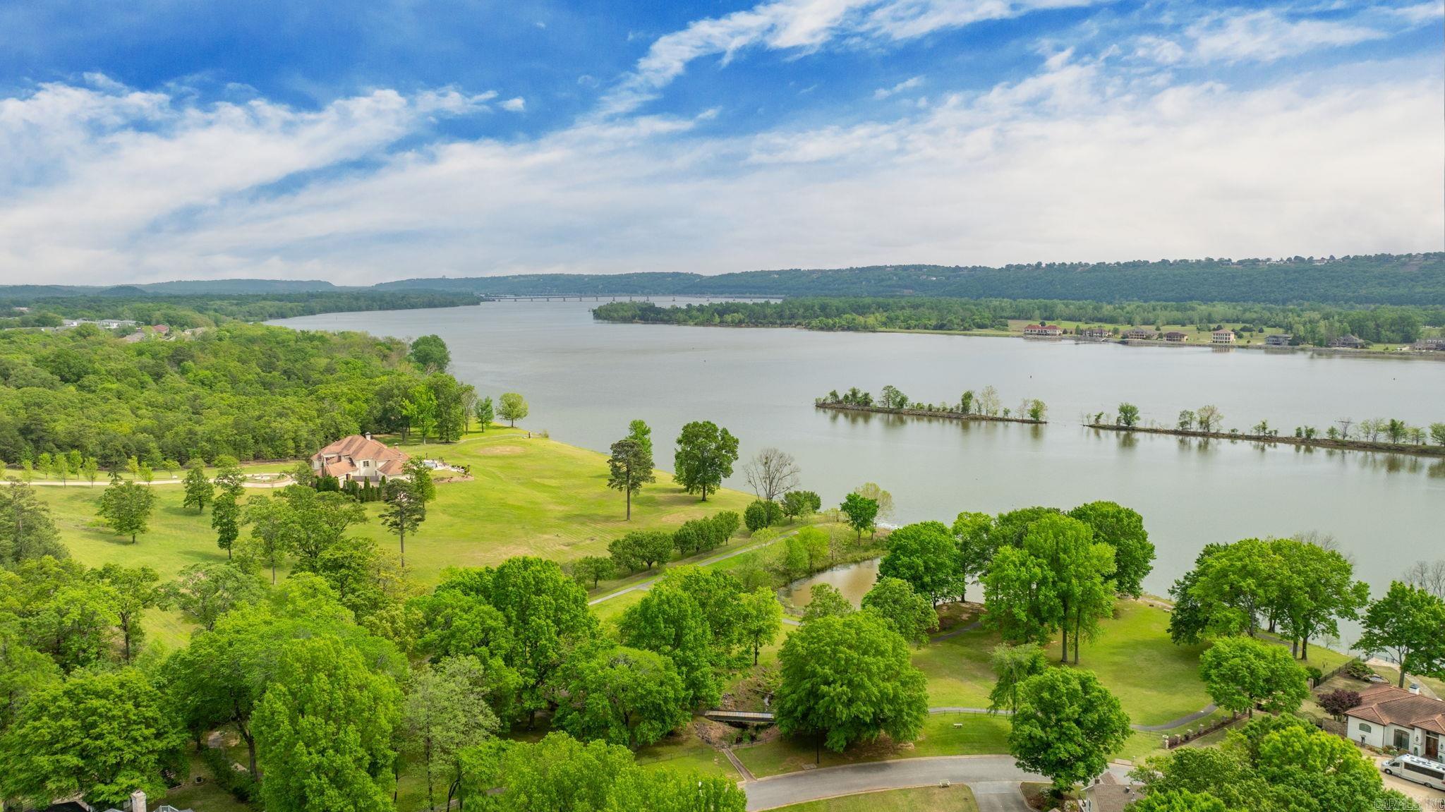 5  Crystal Mountain Drive  Maumelle, AR