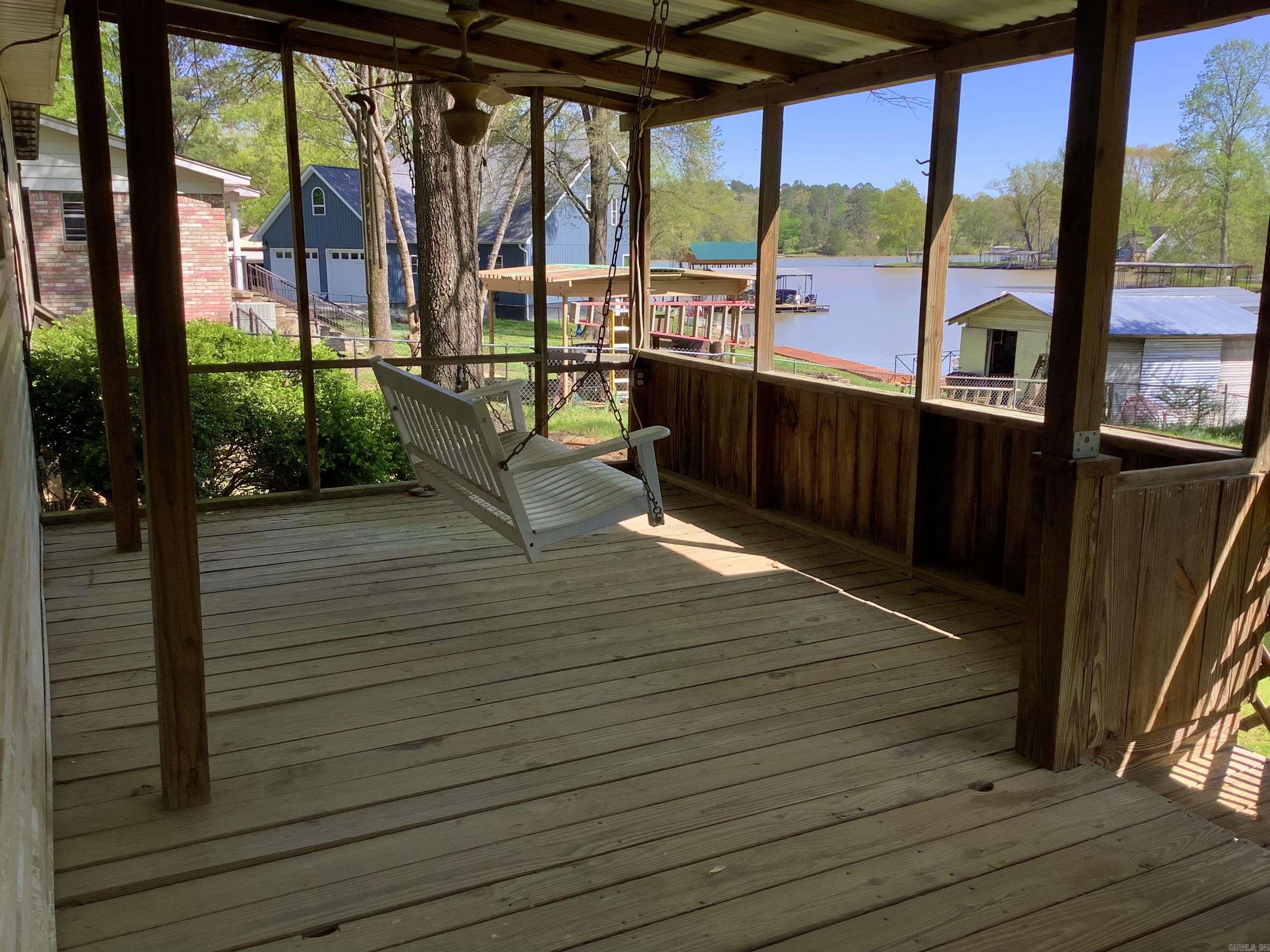 217  Iroquois  Royal, AR