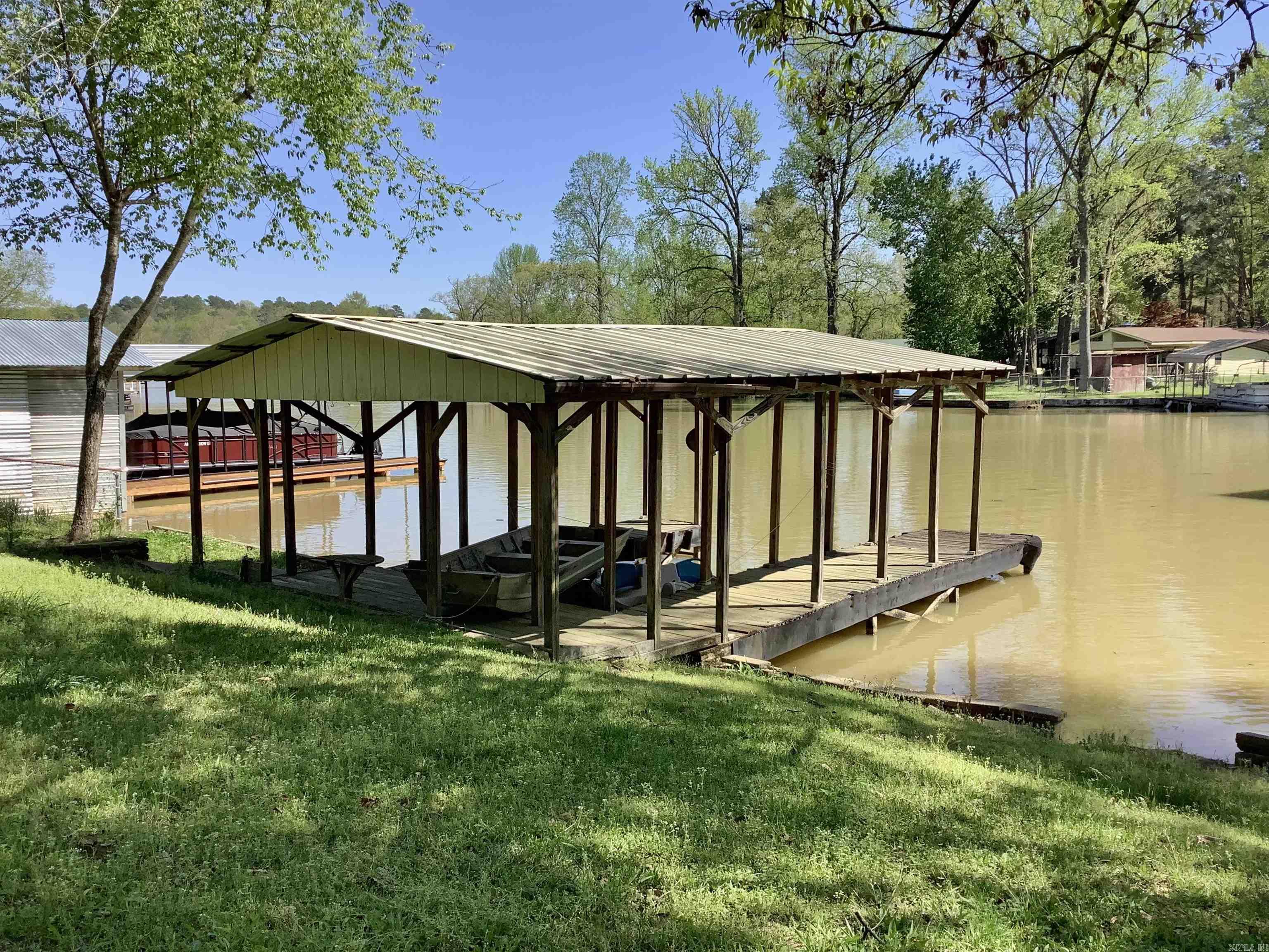 217  Iroquois  Royal, AR