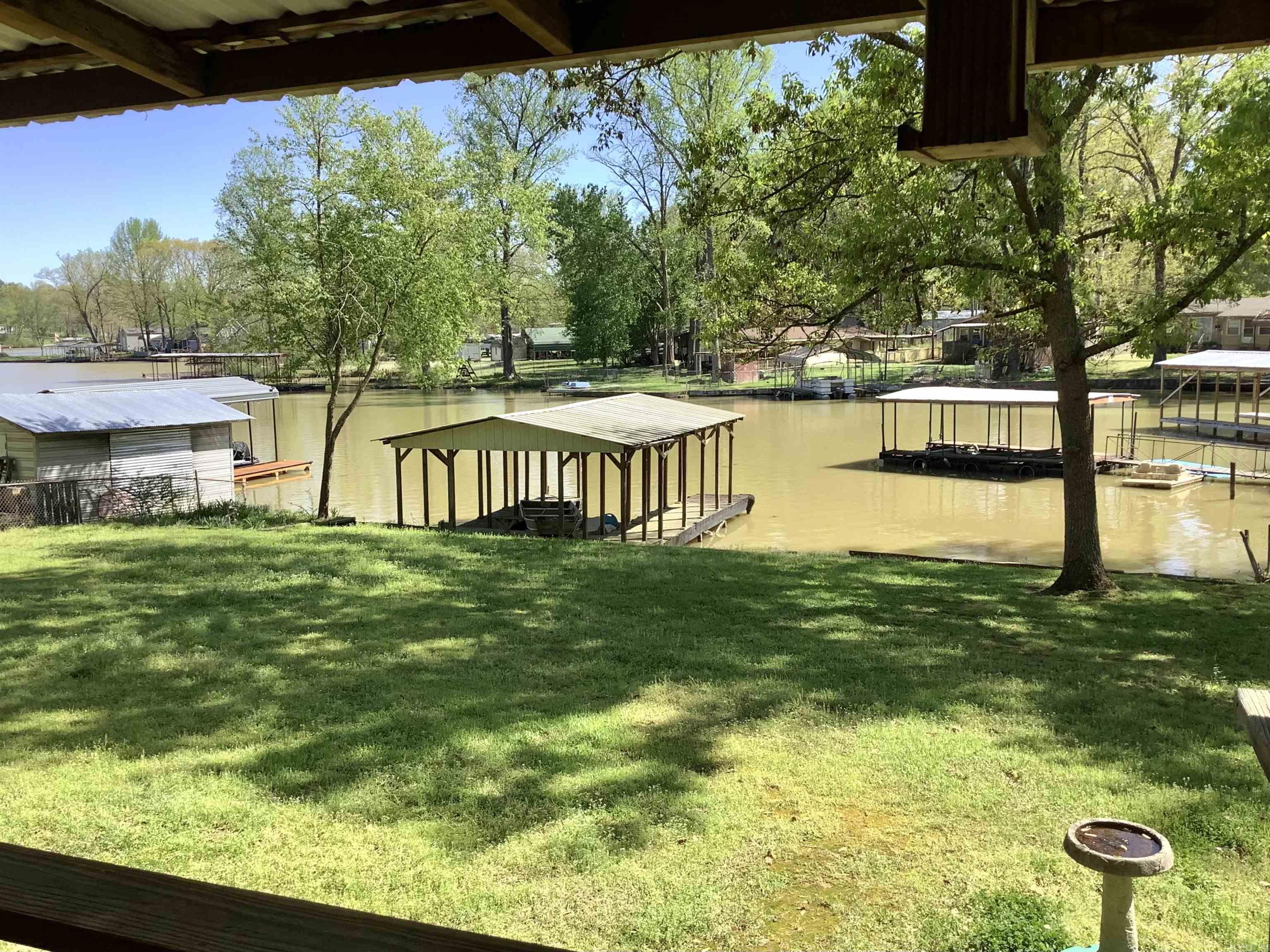 217  Iroquois  Royal, AR