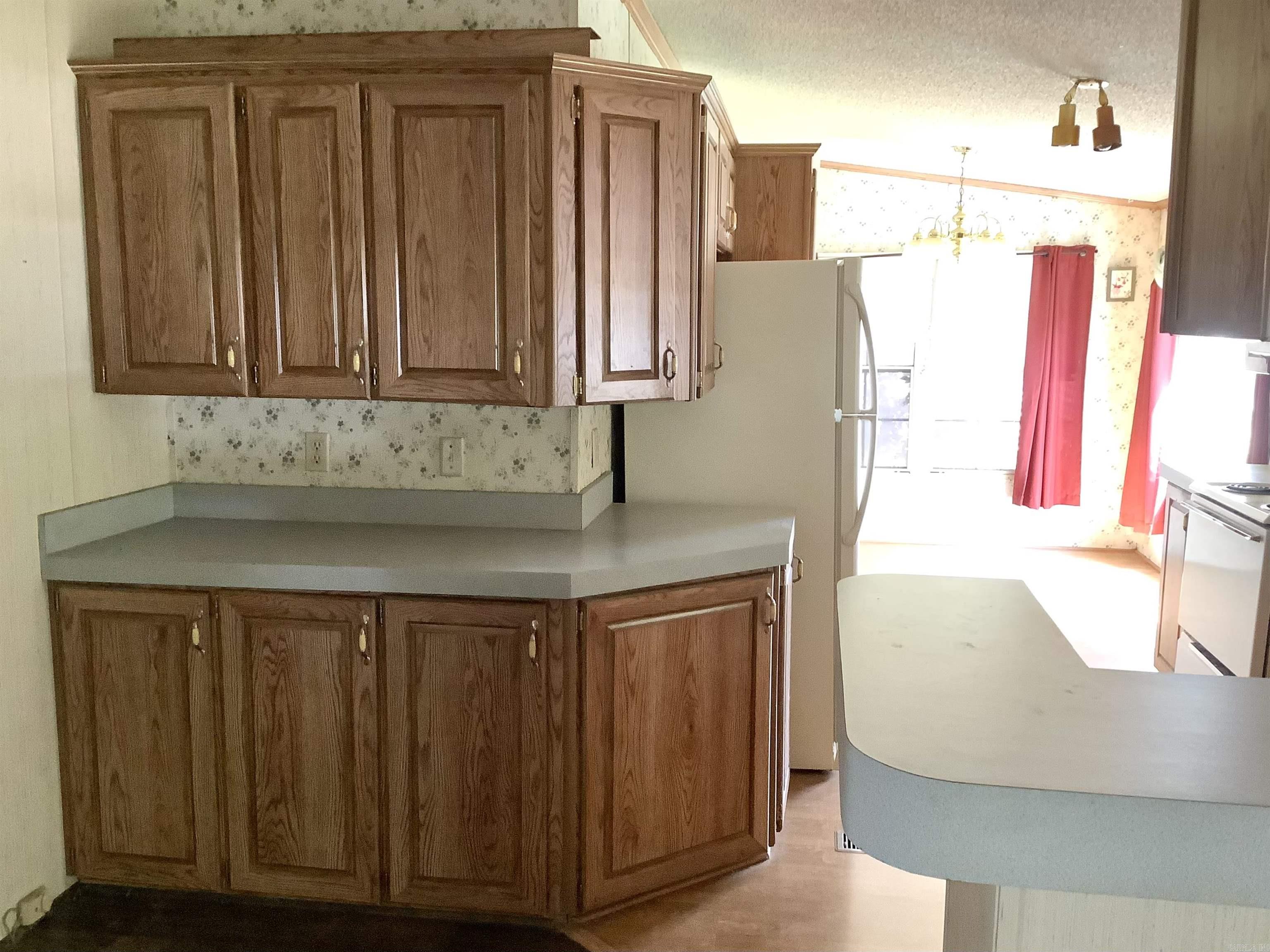 217  Iroquois  Royal, AR