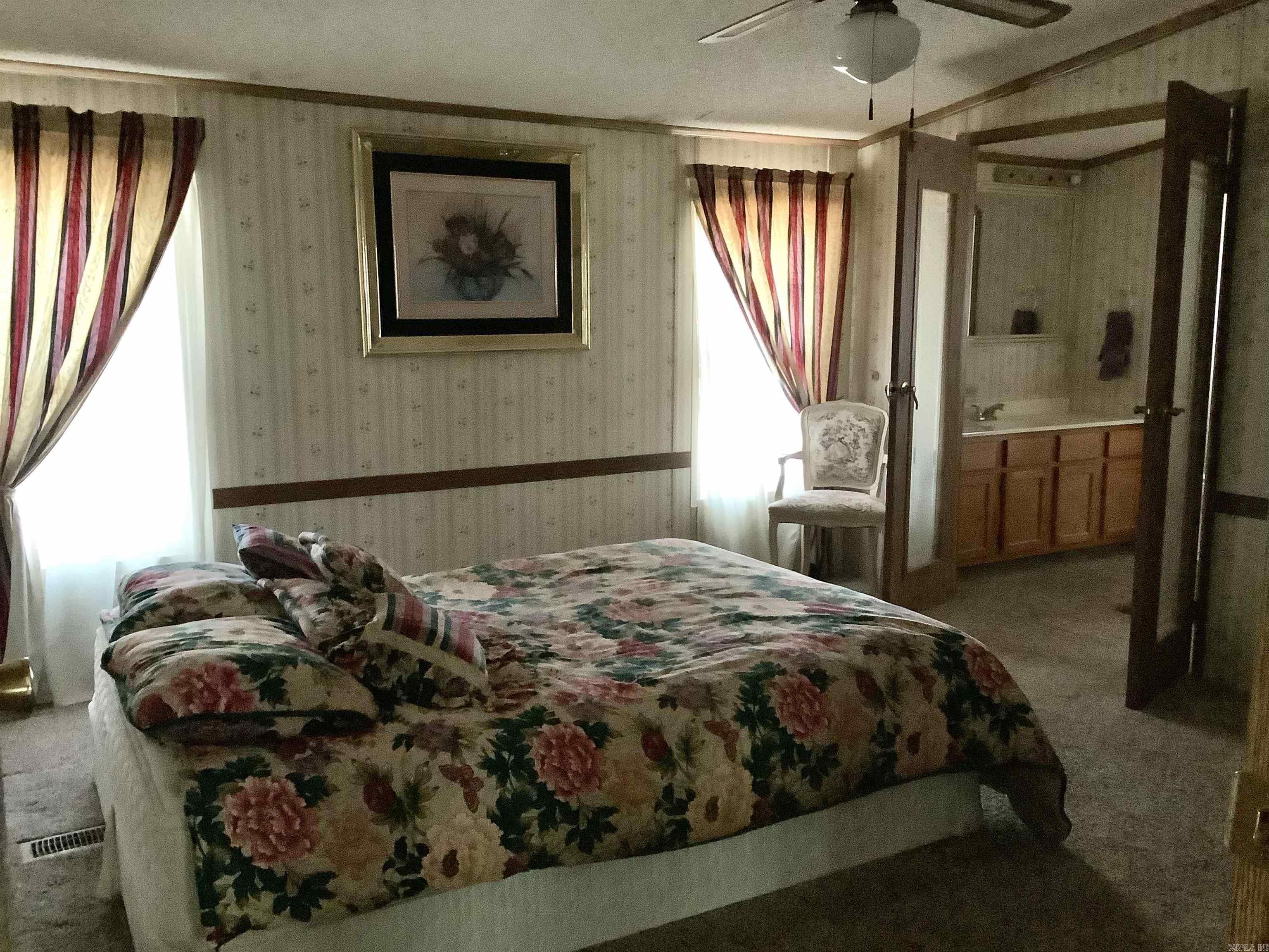 217  Iroquois  Royal, AR