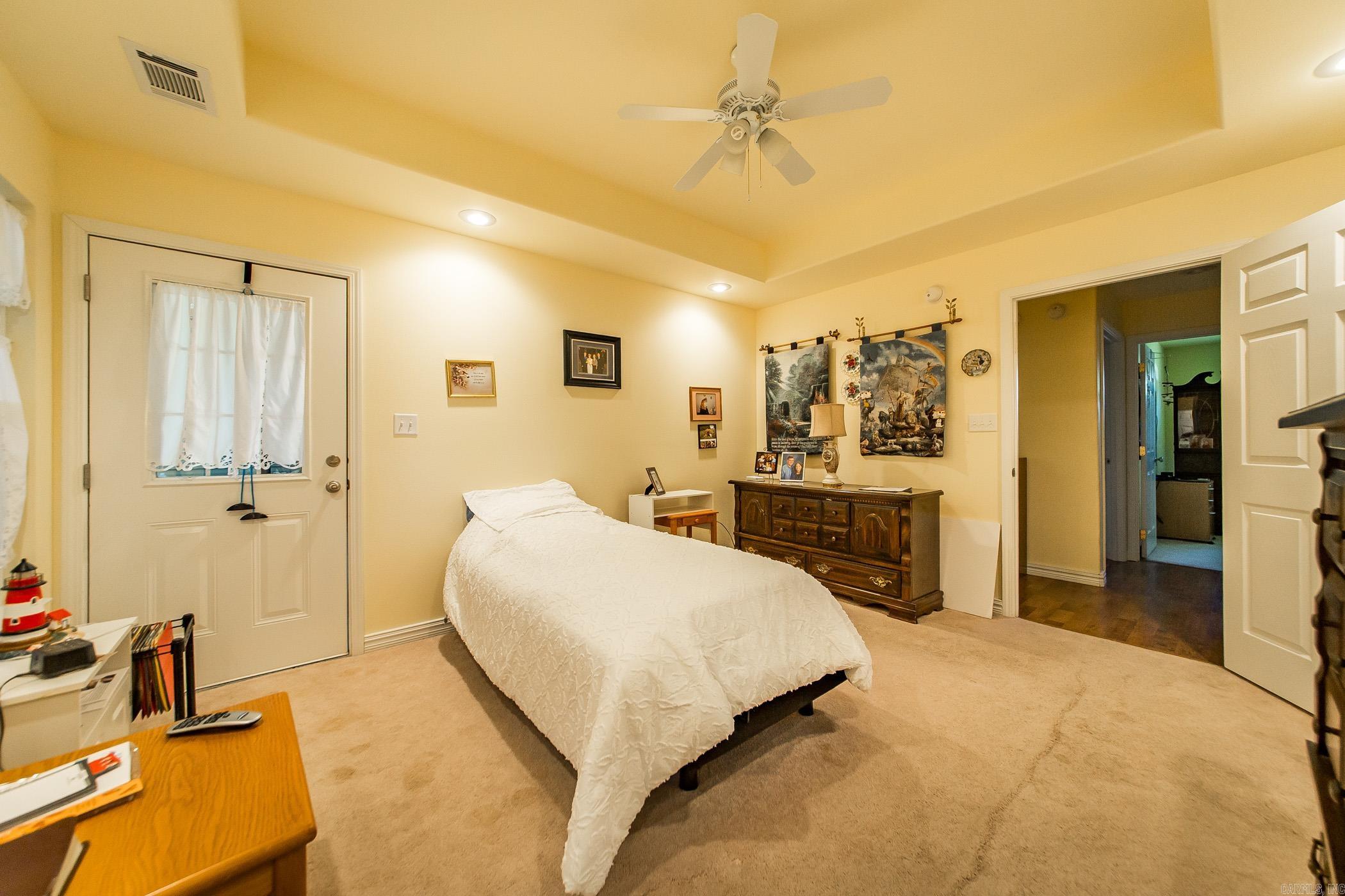 8  Cross  Mayflower, AR