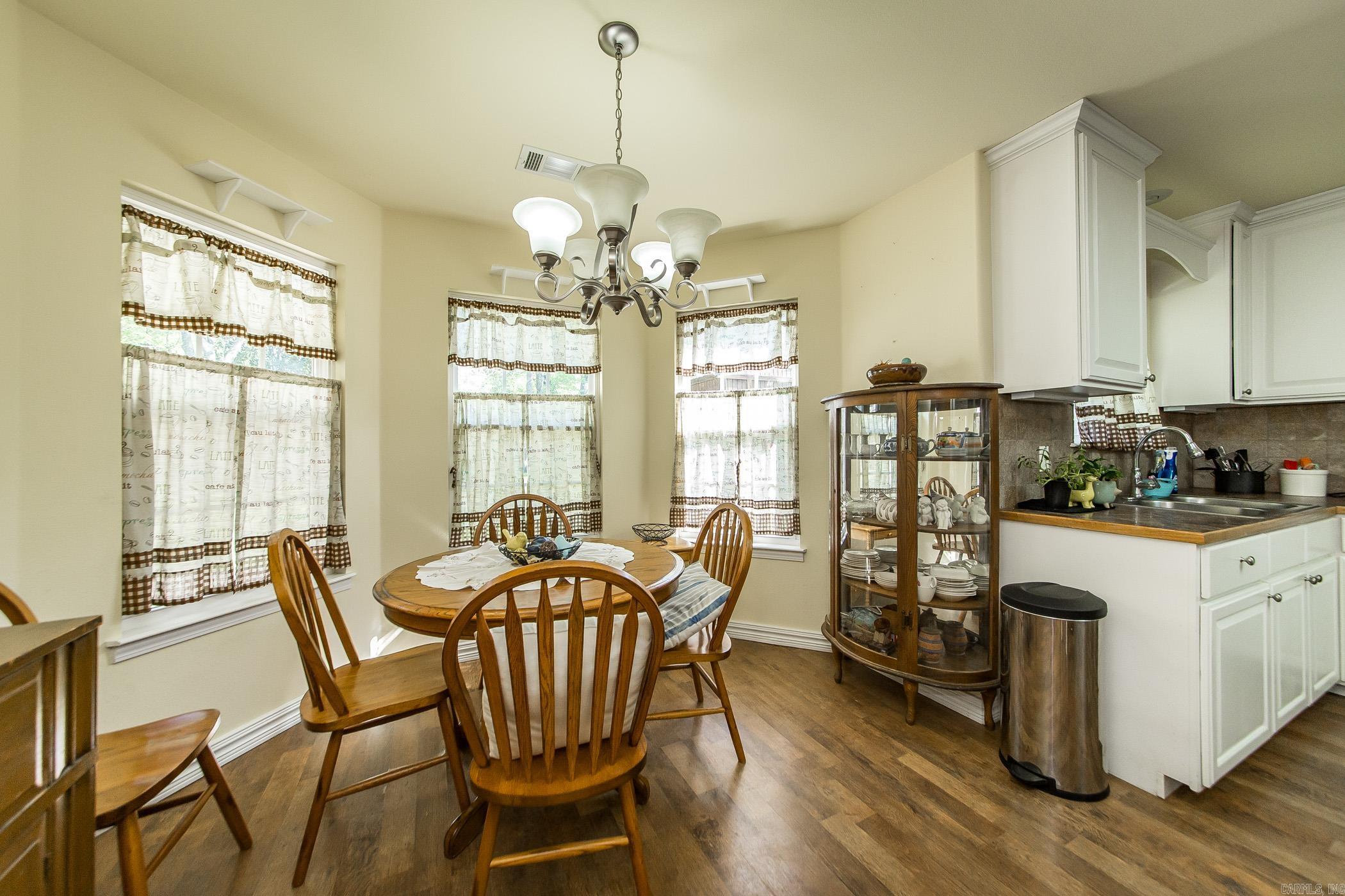 8  Cross  Mayflower, AR