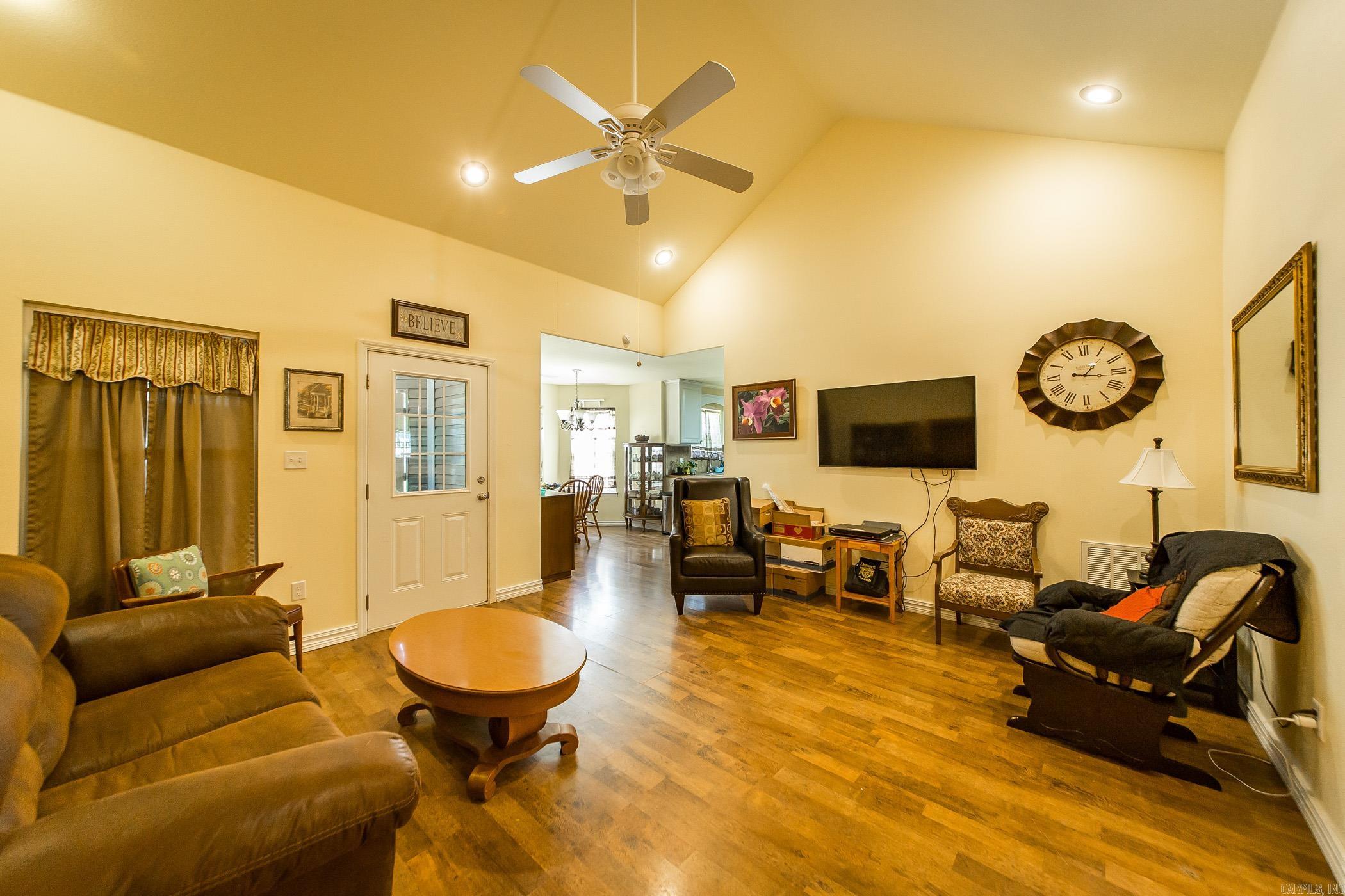 8  Cross  Mayflower, AR
