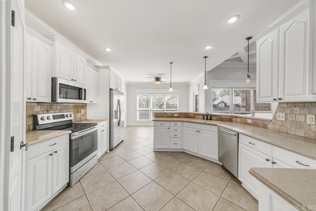 2662 River Eagle Court Sherwood, AR 72120