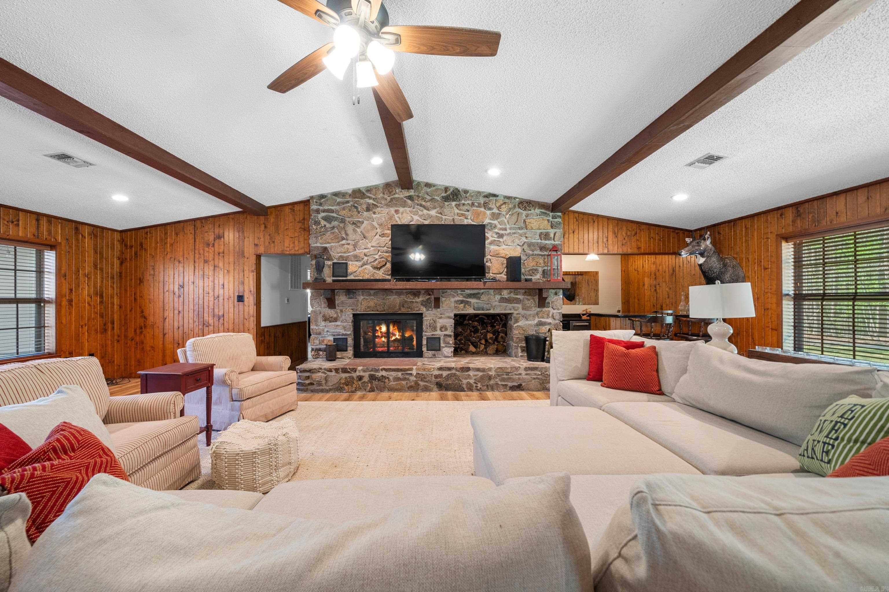 43  Memory Layne  Mount Ida, AR
