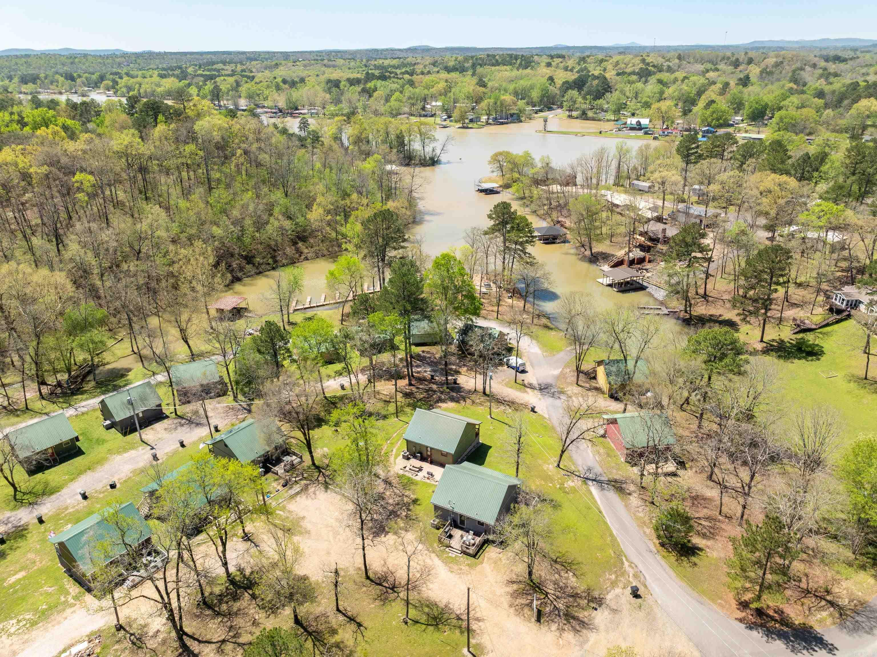 136  Shady Oak  Hot Springs, AR
