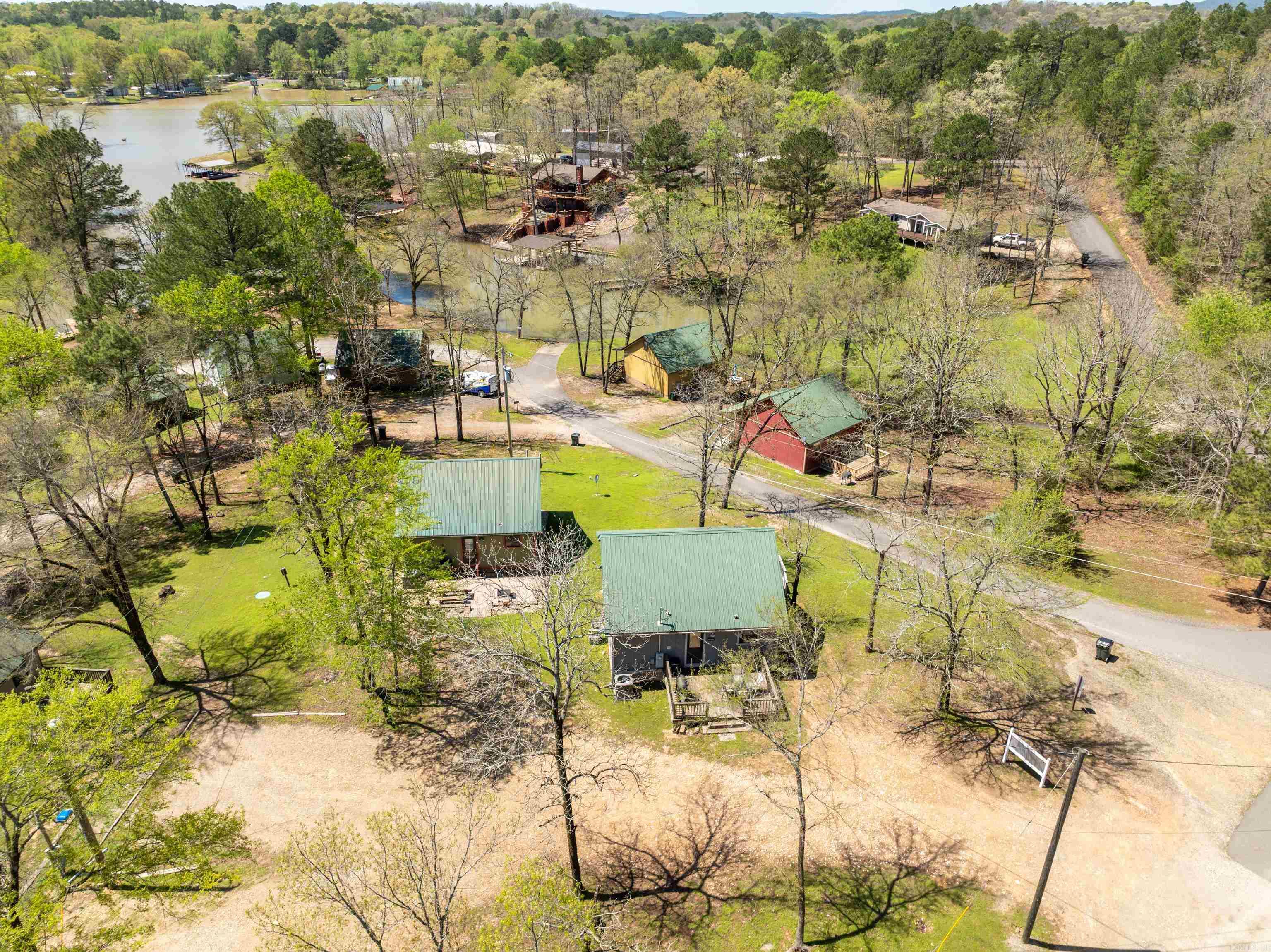 136  Shady Oak  Hot Springs, AR