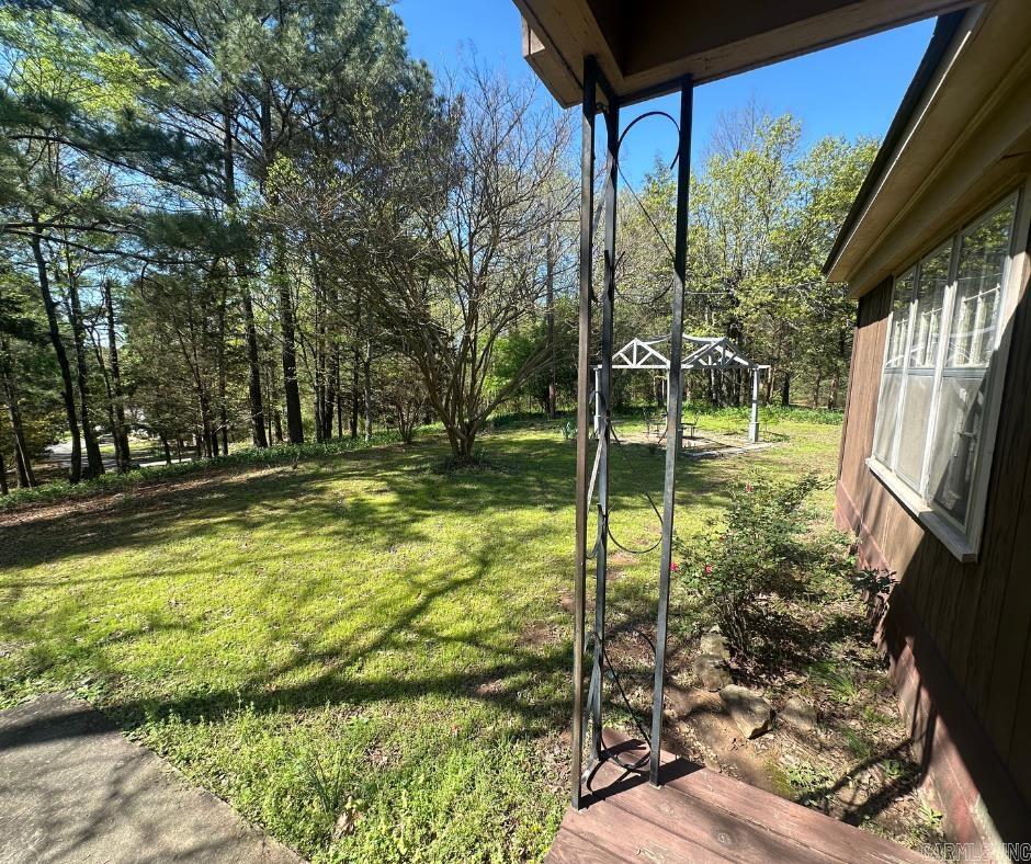 1014  N 3RD ST  Morrilton, AR