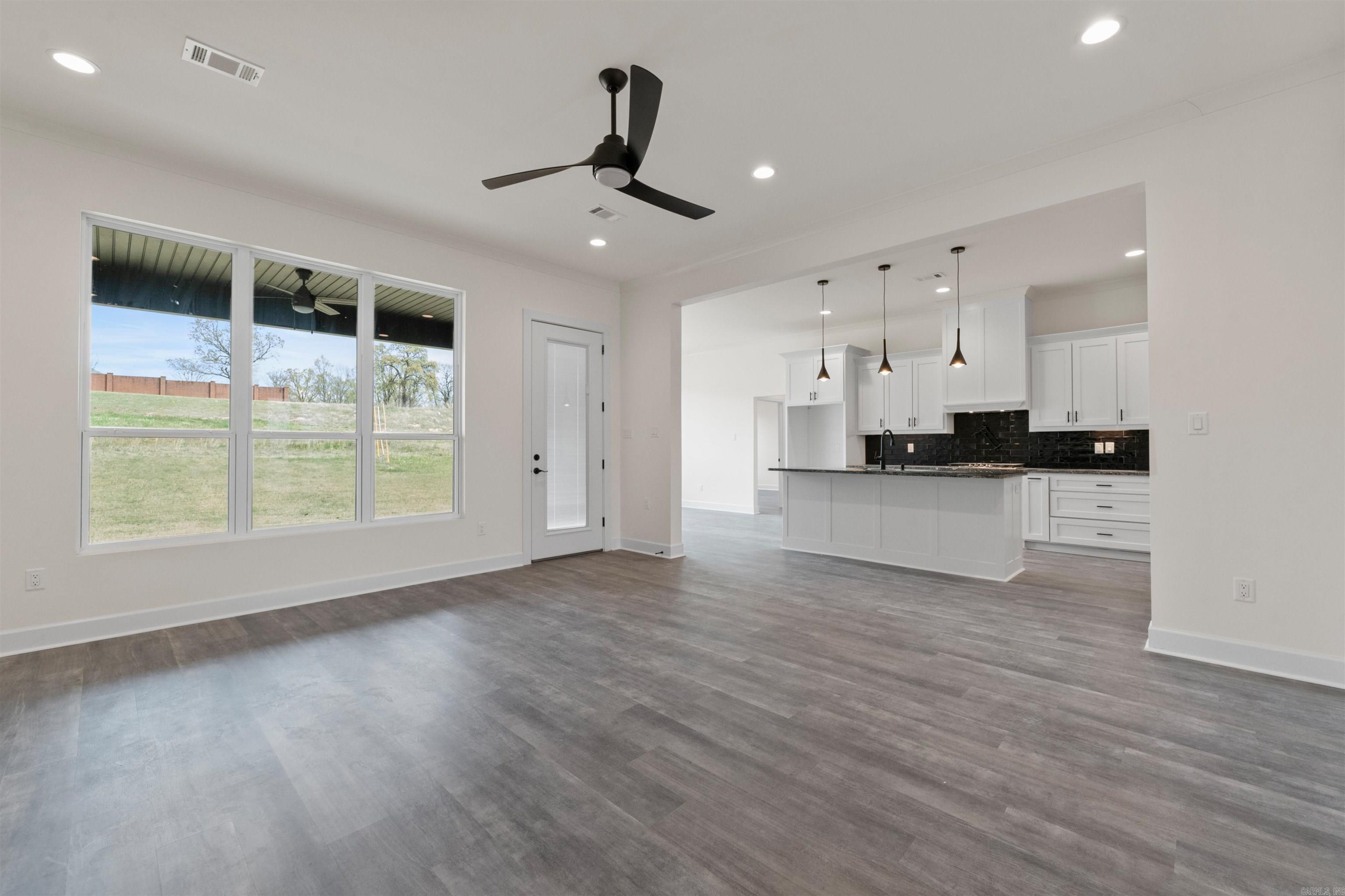 9725  Cliffside Dr  Sherwood, AR