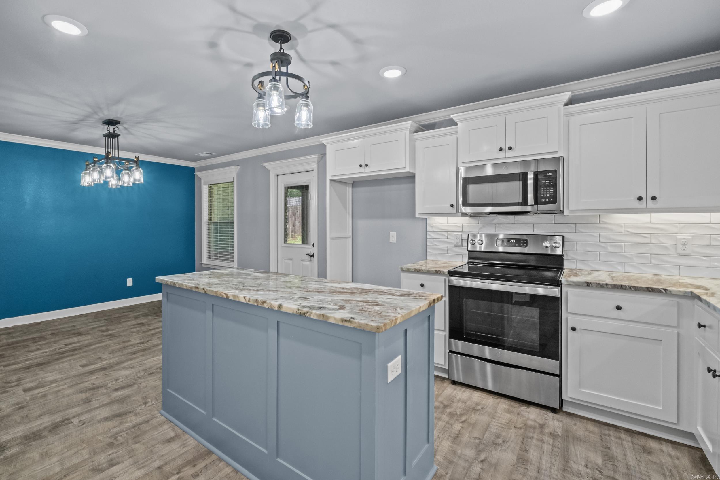 30  Aberdeen  Cabot, AR