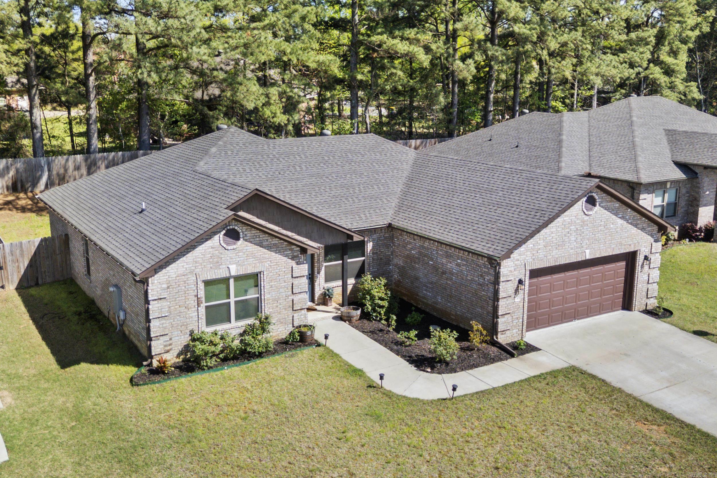 30  Aberdeen  Cabot, AR