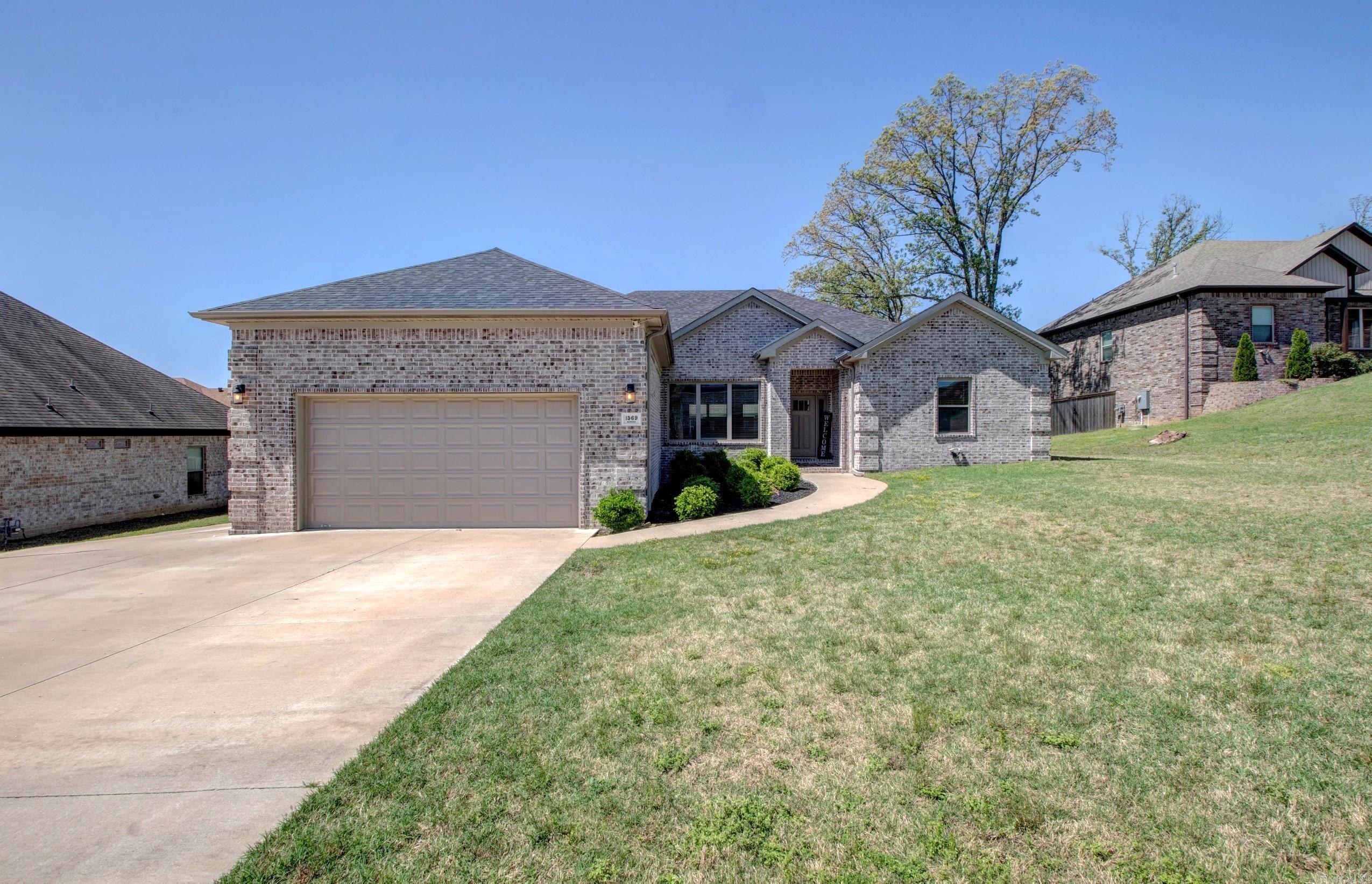 1569  Marquee  Cabot, AR