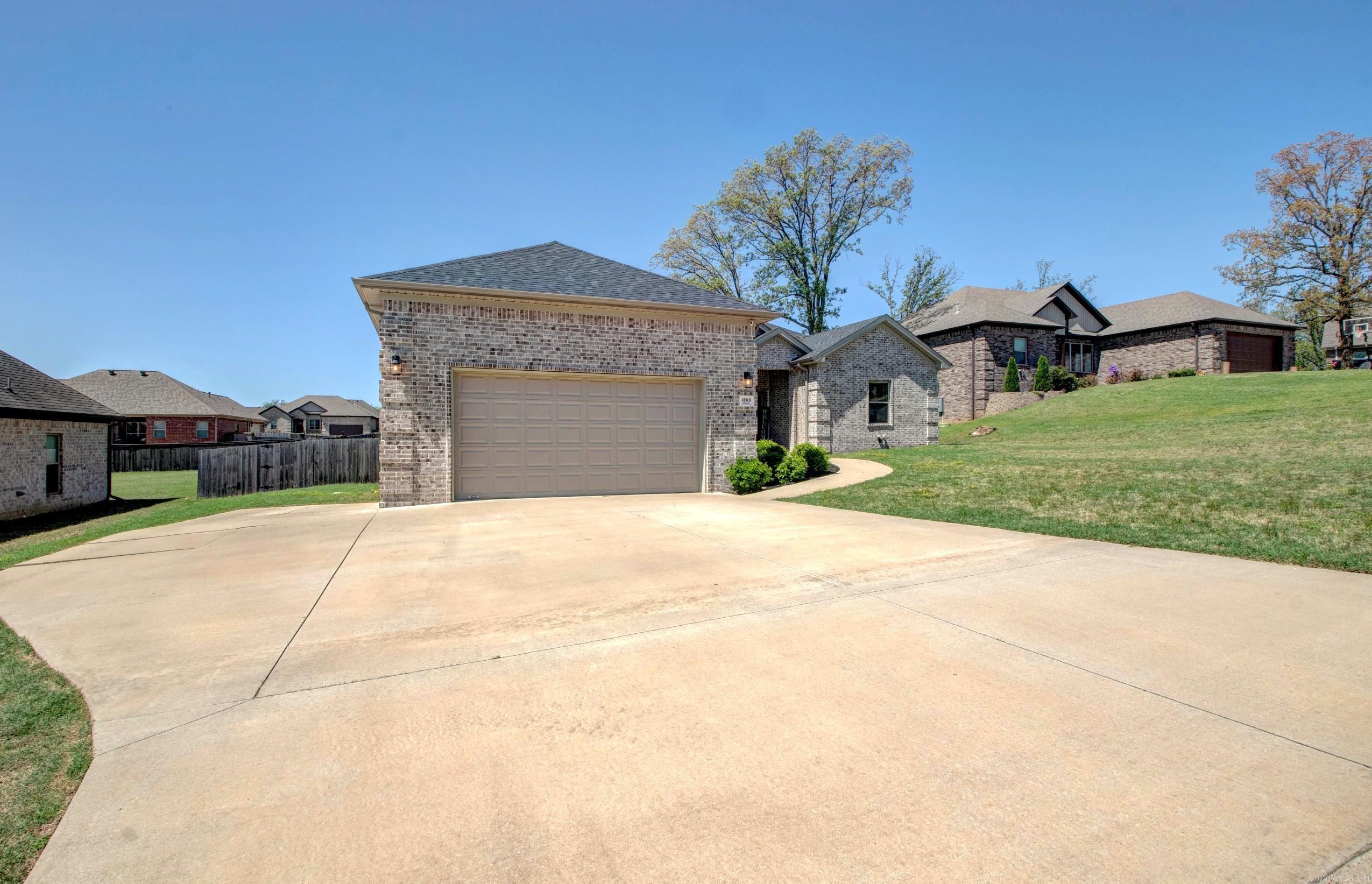 1569  Marquee  Cabot, AR