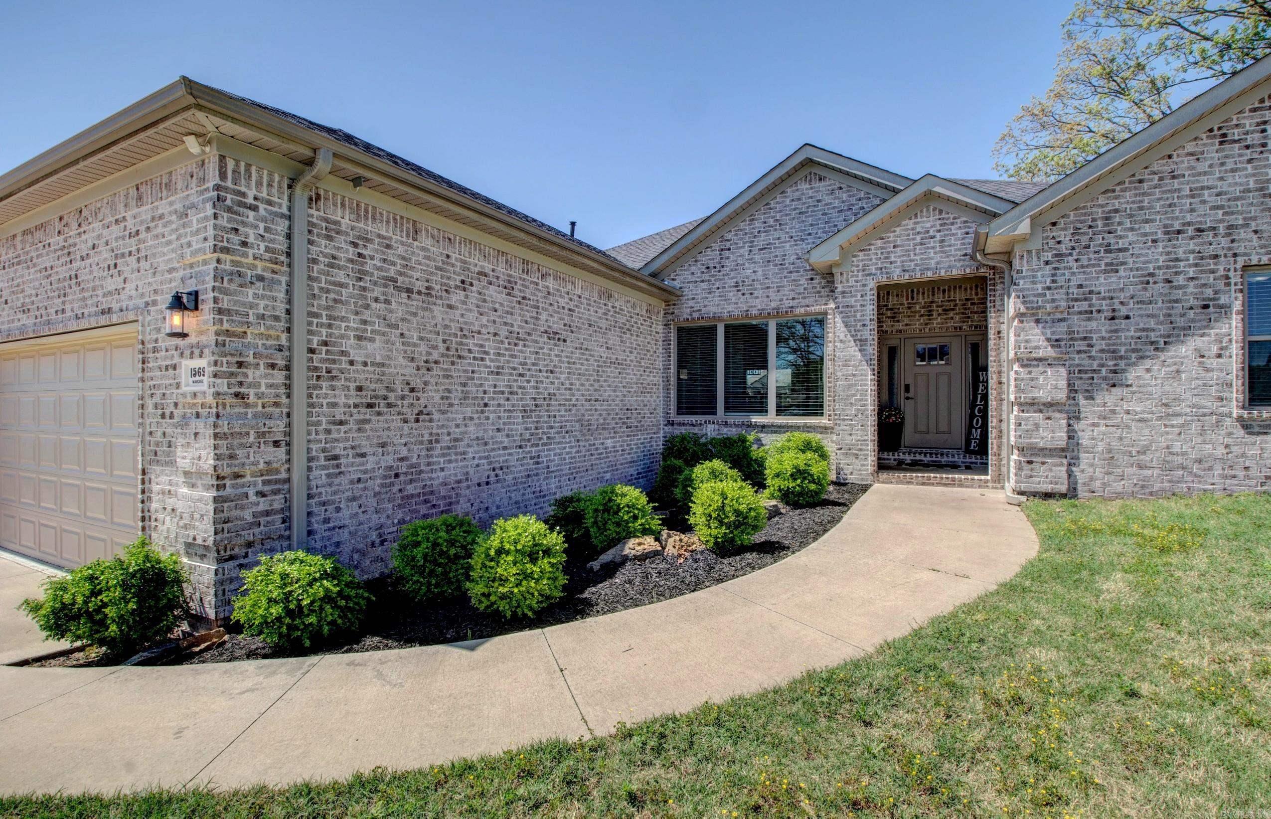 1569  Marquee  Cabot, AR