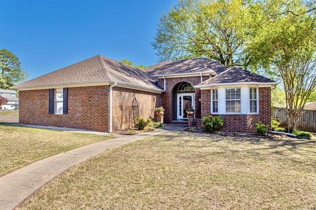 1007  Spring Creek  Benton, AR