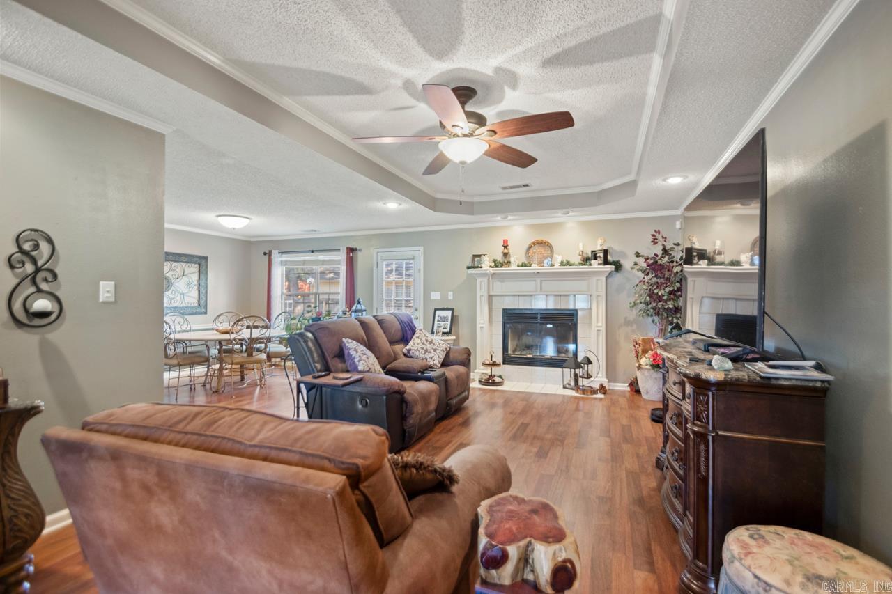 1007  Spring Creek  Benton, AR