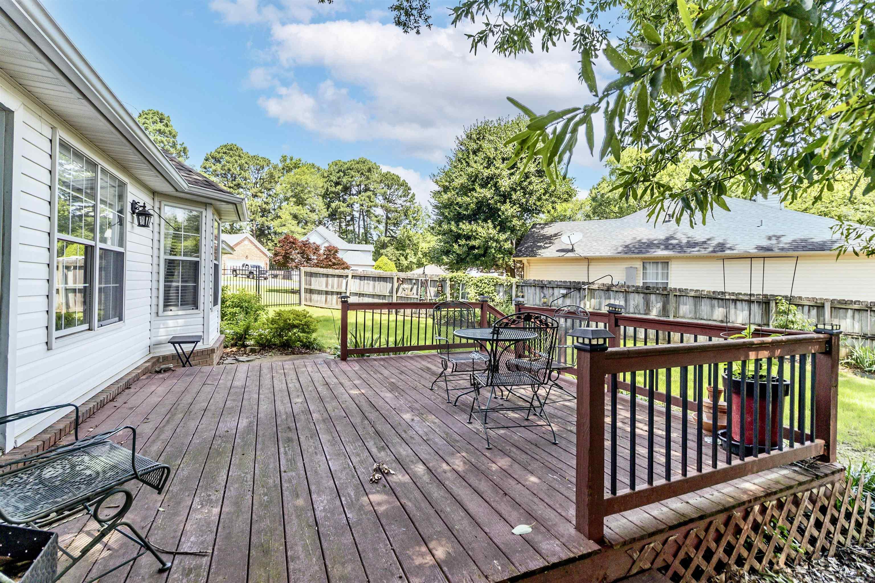 1007 Spring Creek  Benton, AR