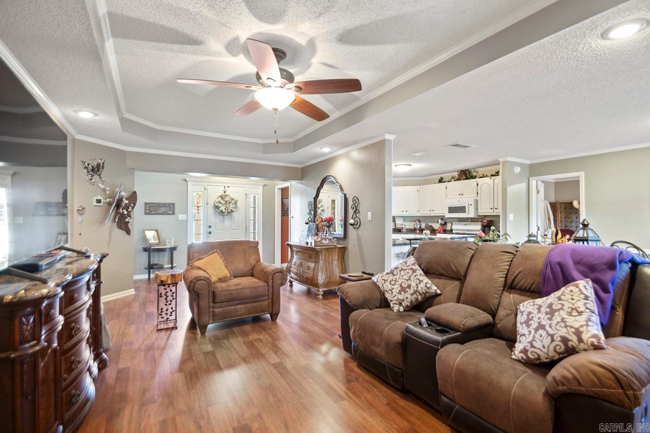 1007  Spring Creek  Benton, AR