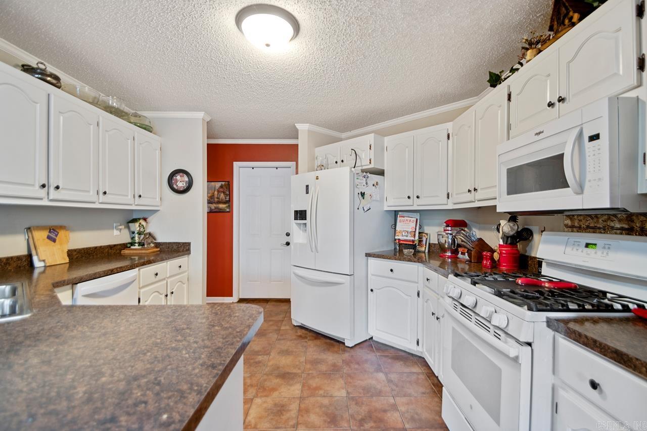 1007  Spring Creek  Benton, AR