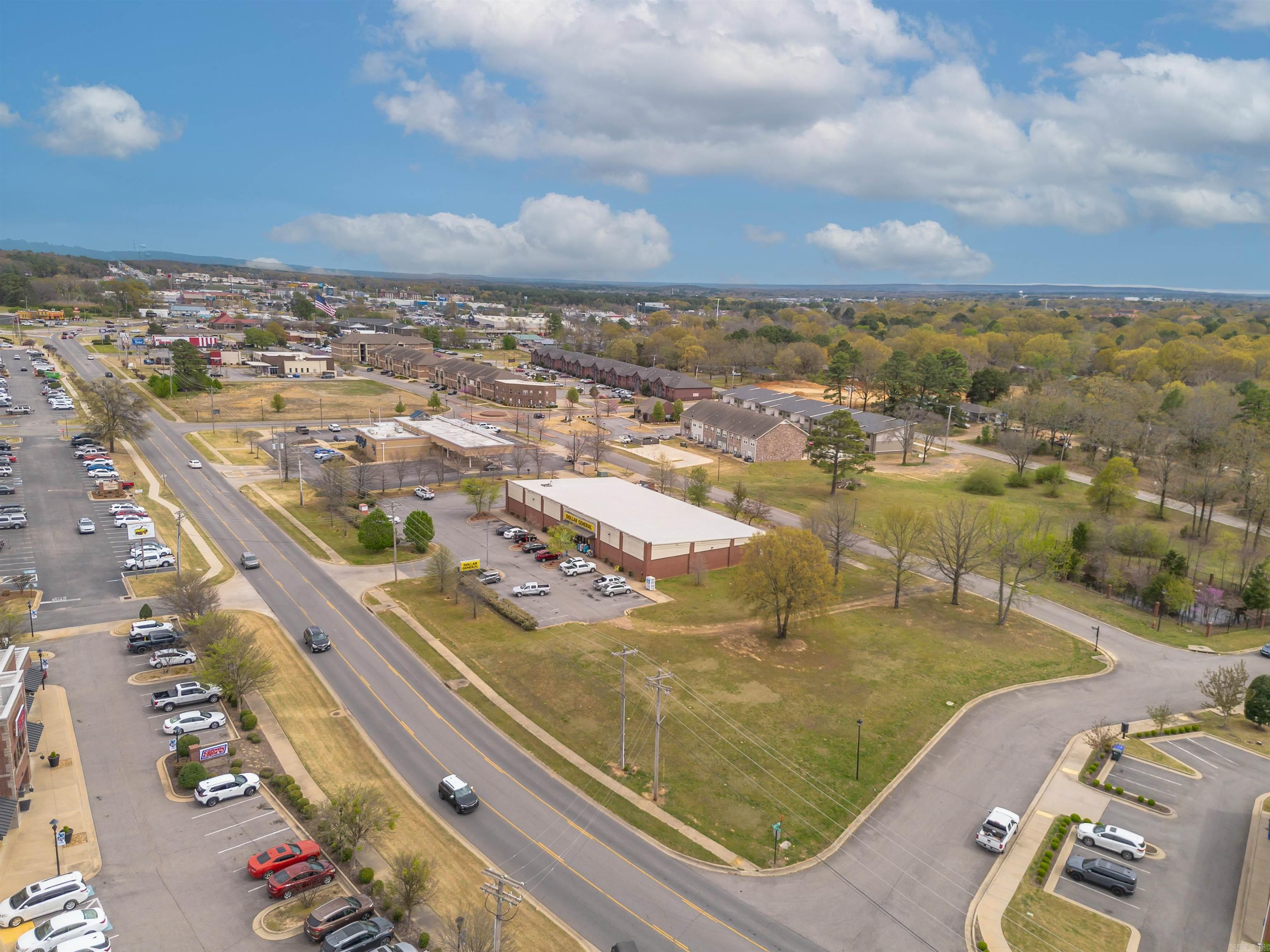 2450  Village  Court  Conway, AR