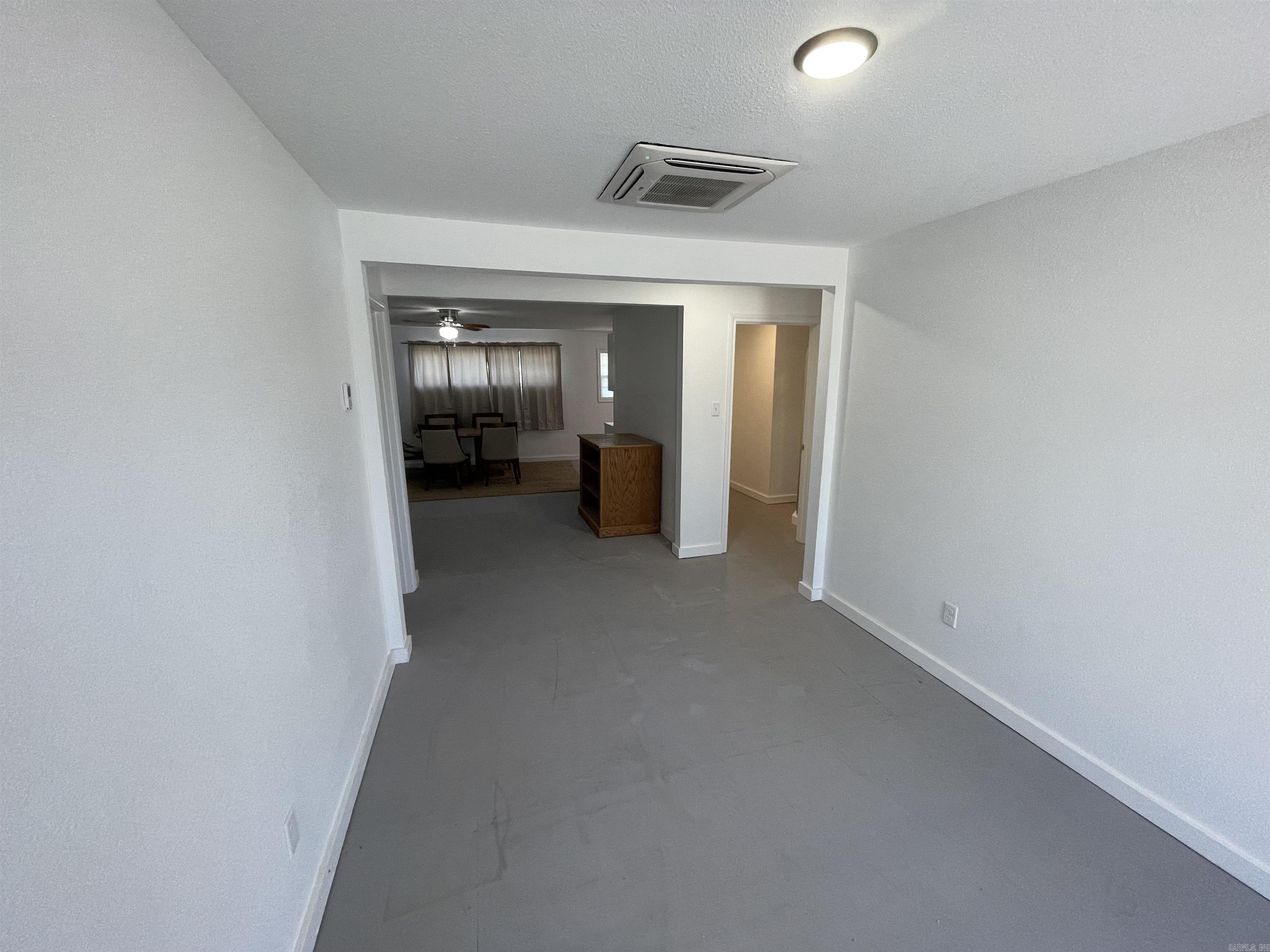 910 N Buerkle  Stuttgart, AR