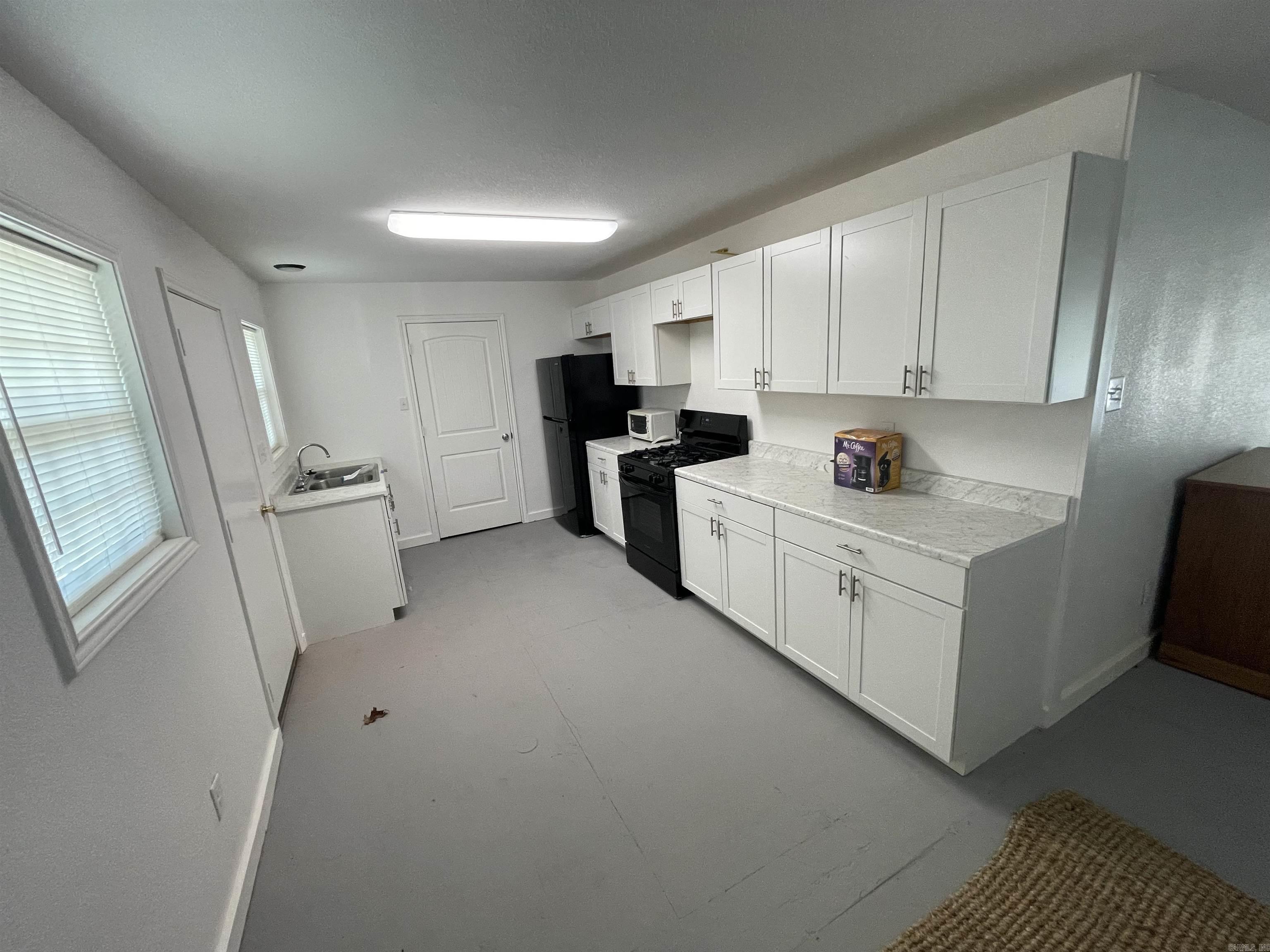 910 N Buerkle  Stuttgart, AR