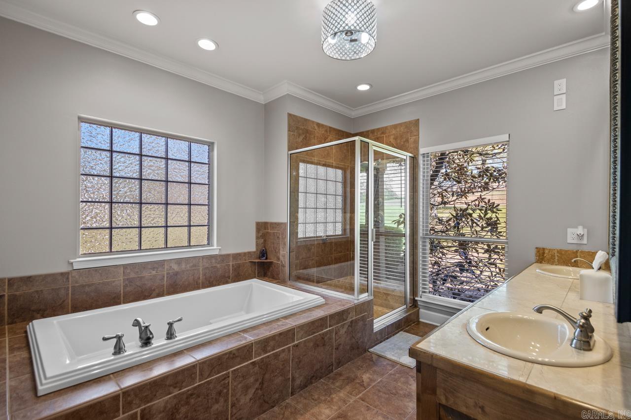 1410  Fern Creek Circle  Benton, AR