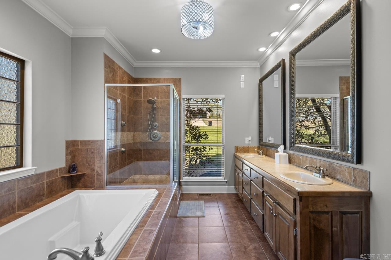1410  Fern Creek Circle  Benton, AR