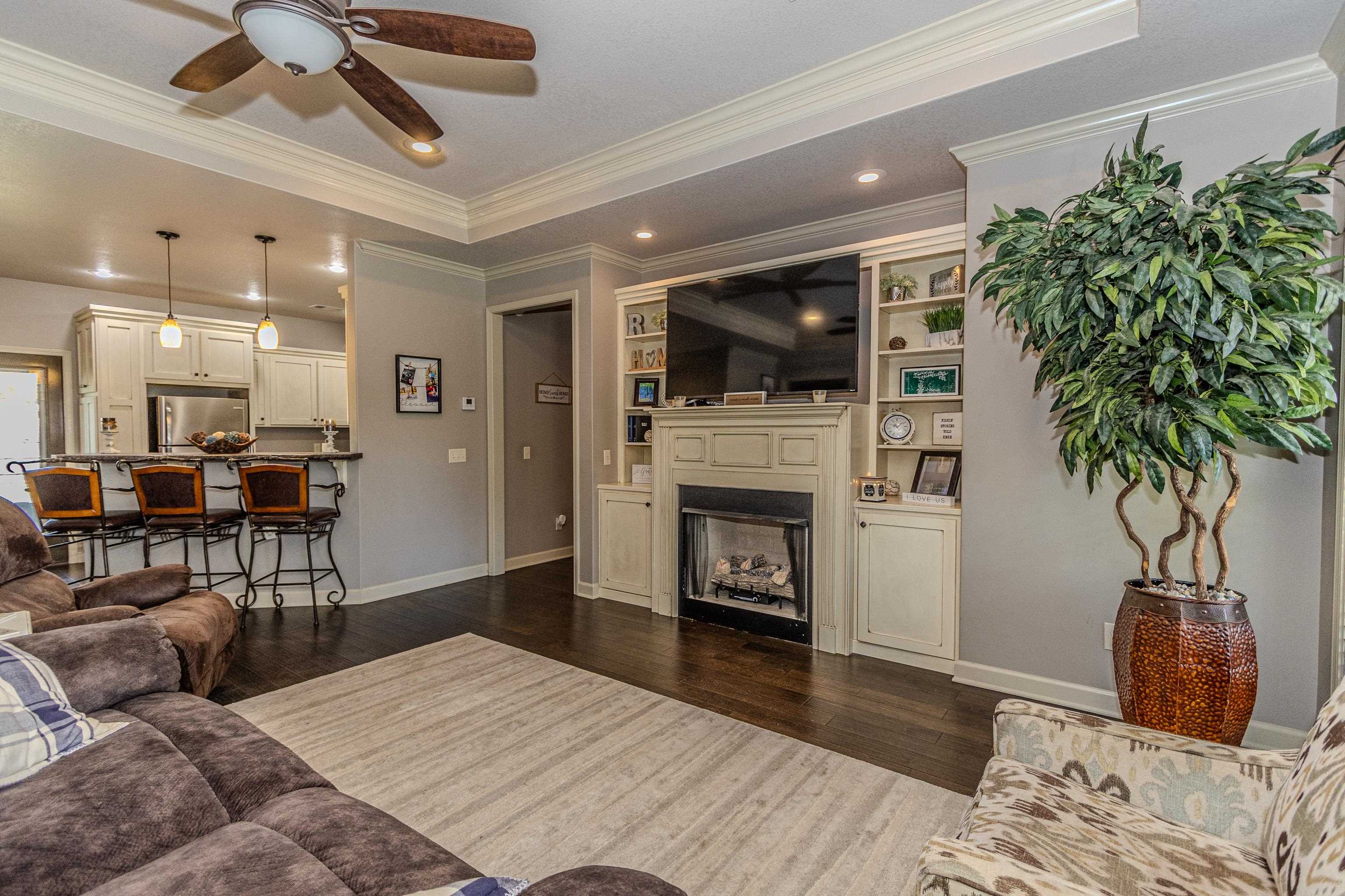604  Fisher  Monette, AR
