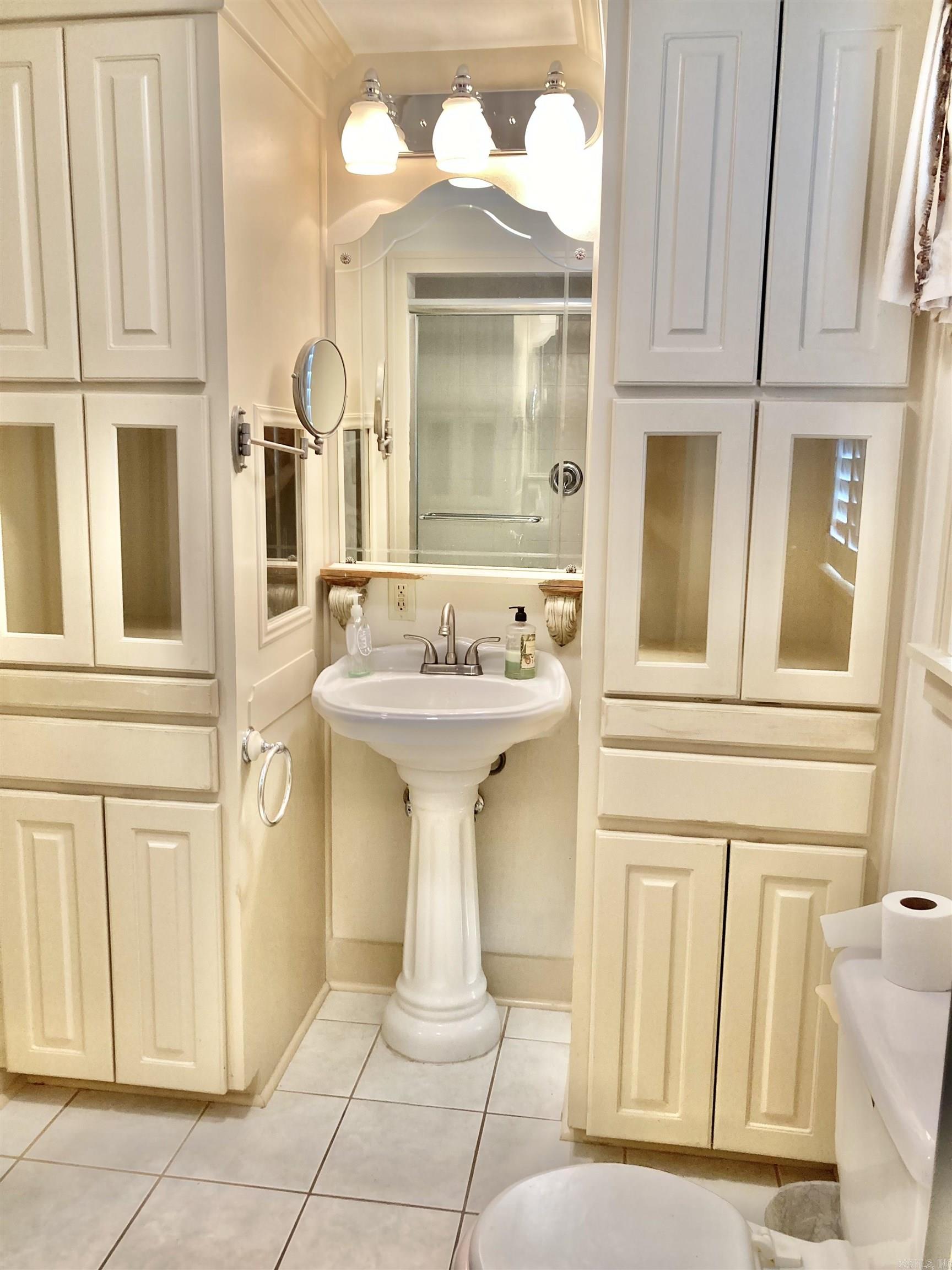 117  Waverly Street  Hot Springs, AR